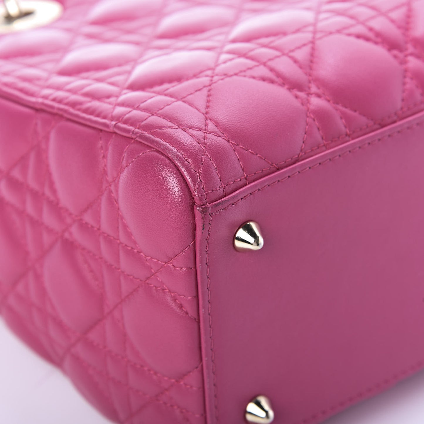 Lambskin Cannage Medium Lady Dior Pink