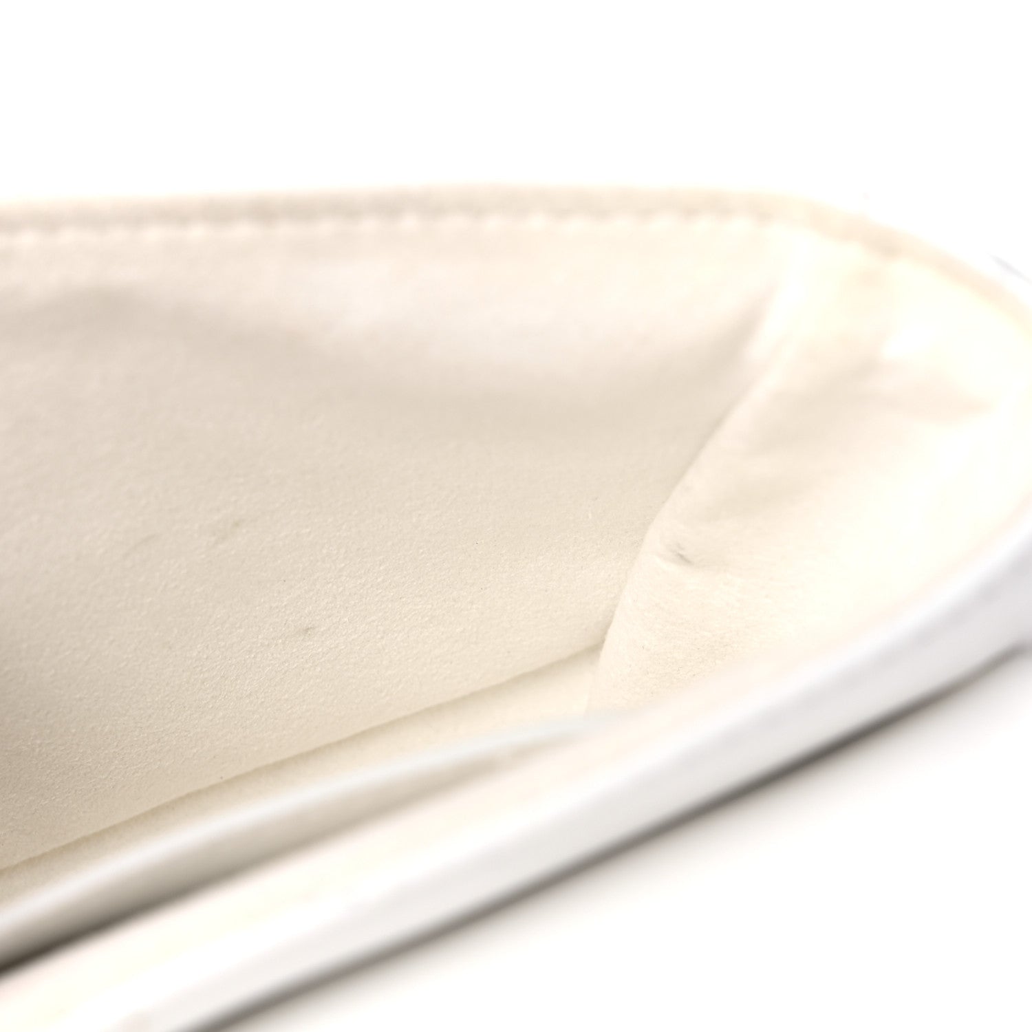 Louis Vuitton Calfskin New Wave Multi Pochette Snow 11 of 15