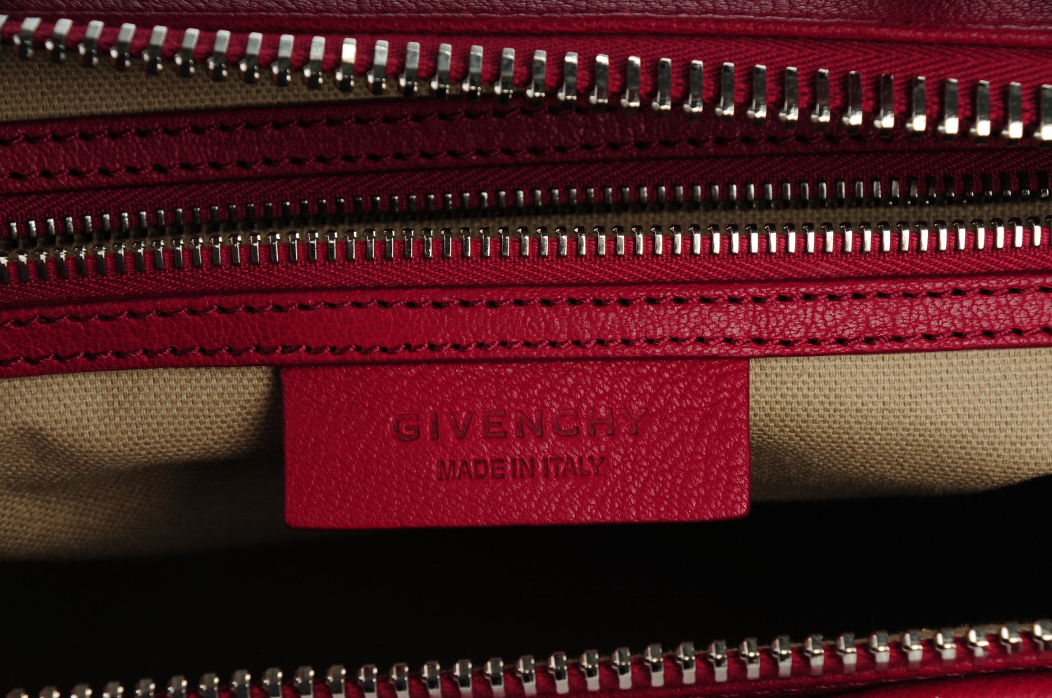 Givenchy Sugar Goatskin Medium Antigona Cherry 5 of 7