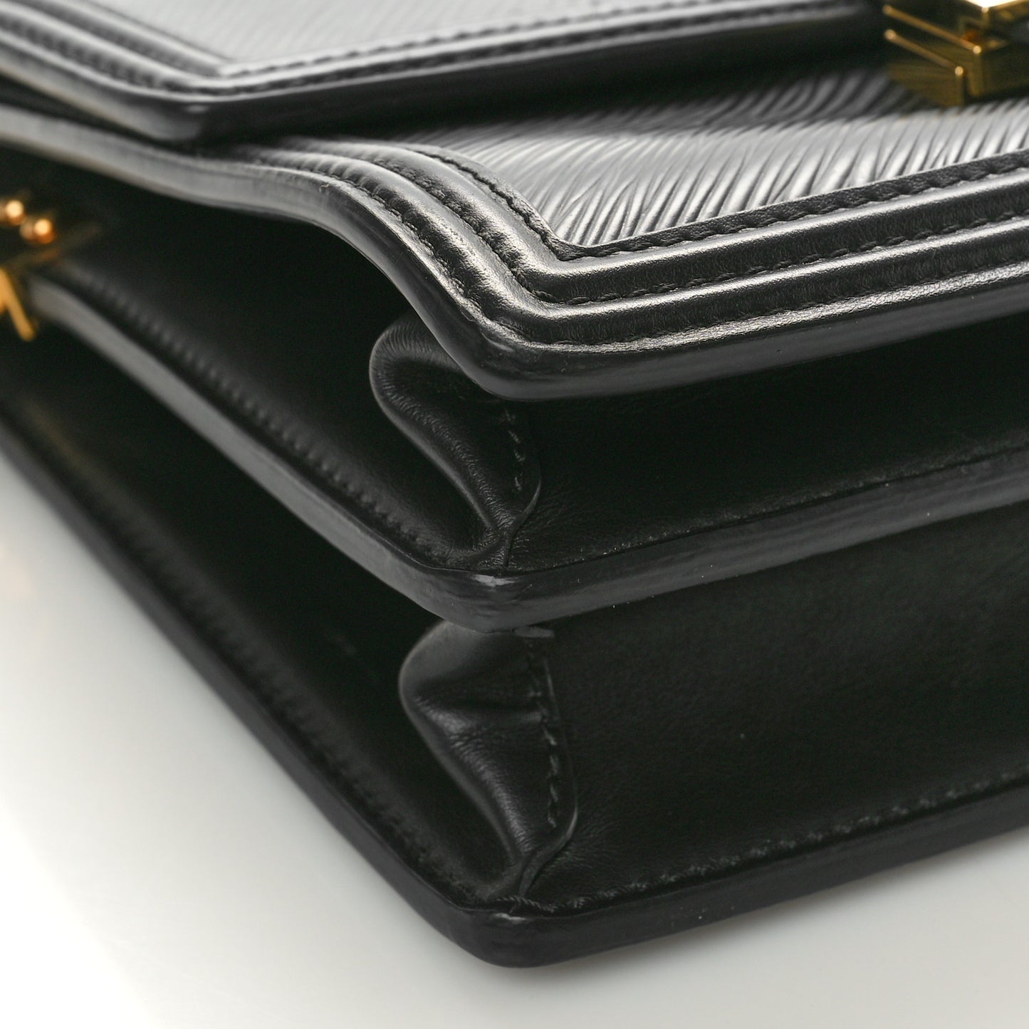 Epi Dauphine MM Black