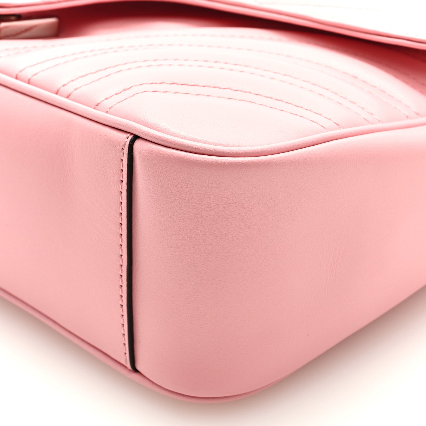 Calfskin Matelasse Small GG Marmont Shoulder Bag Wild Rose