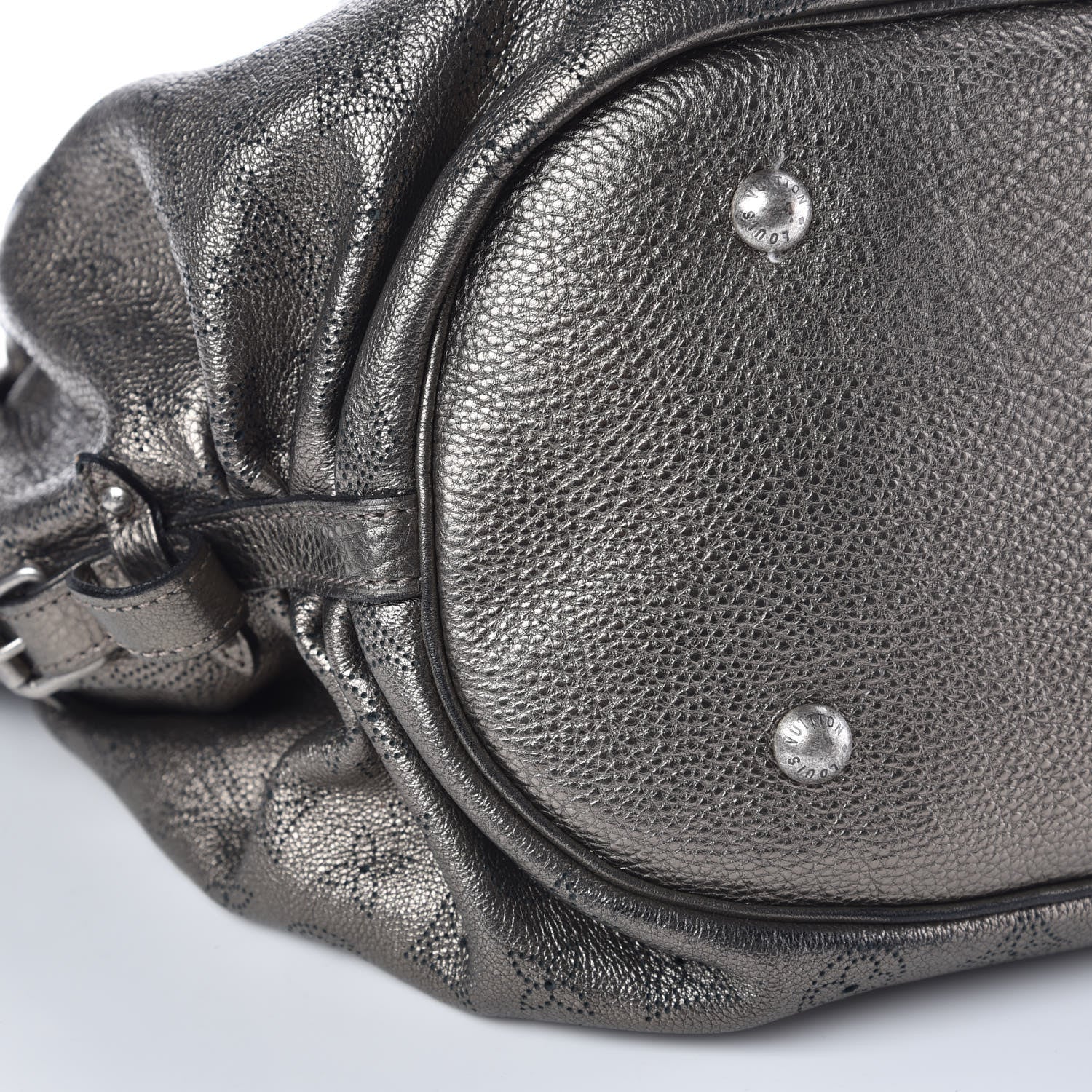 Louis Vuitton Mahina XL Bronze 5 of 14