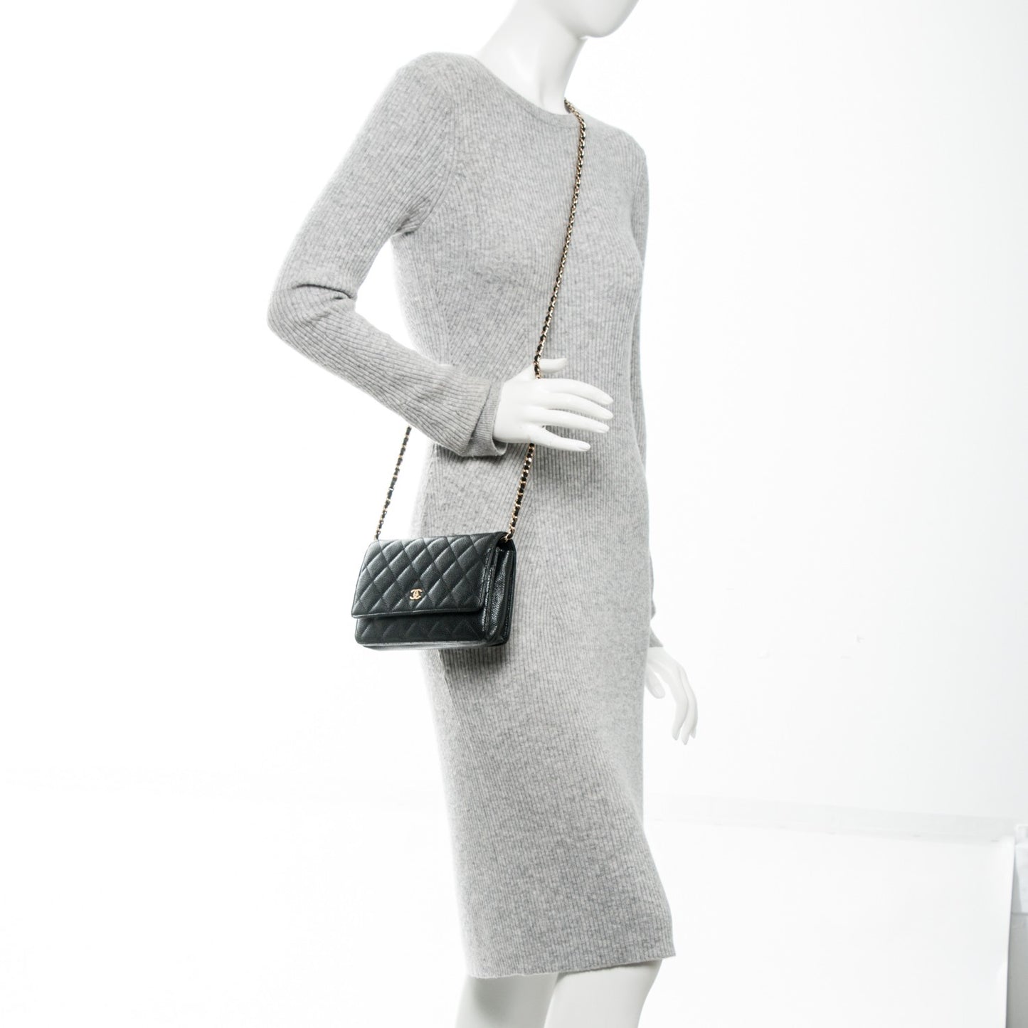 Caviar Quilted Wallet On Chain WOC Black