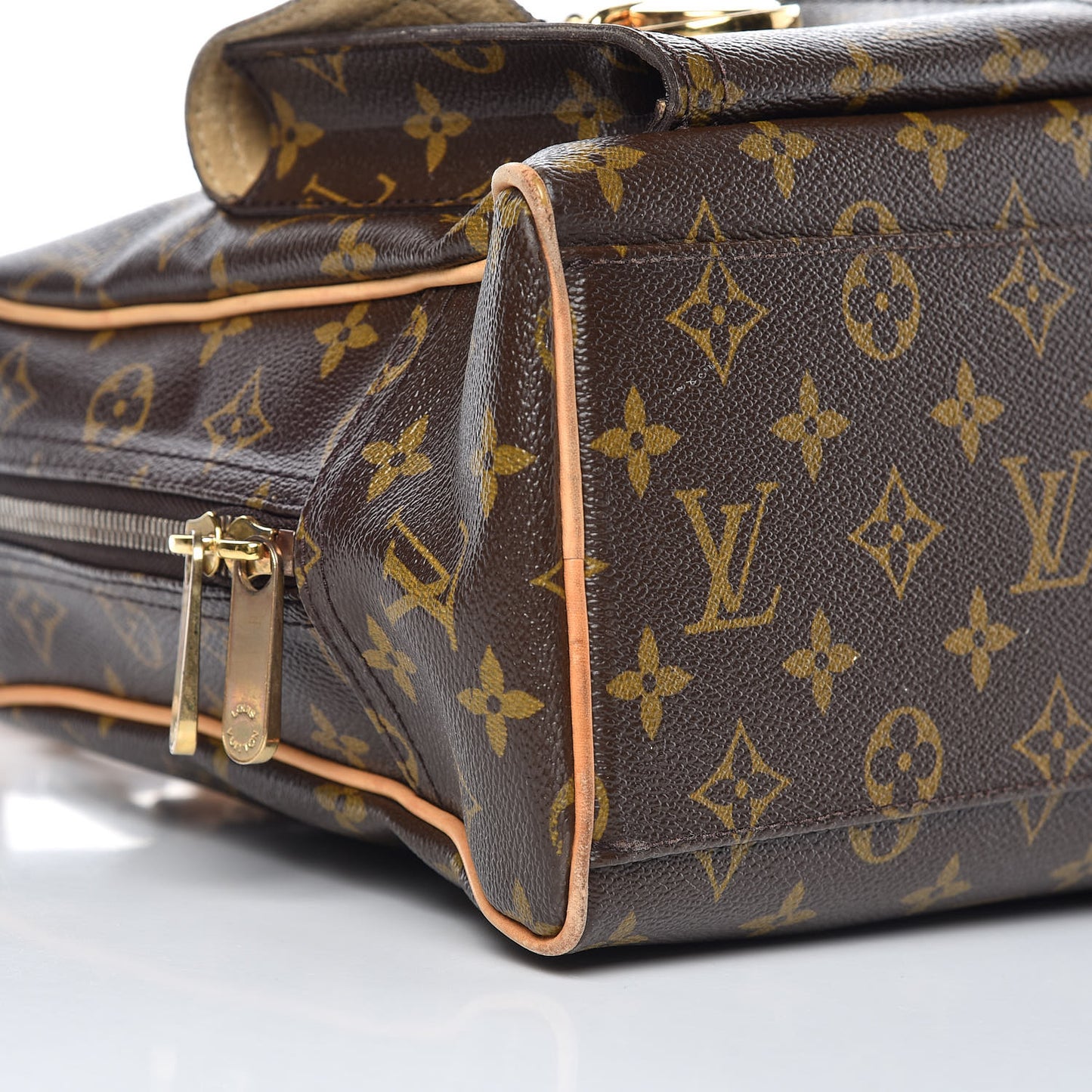 Monogram Manhattan GM