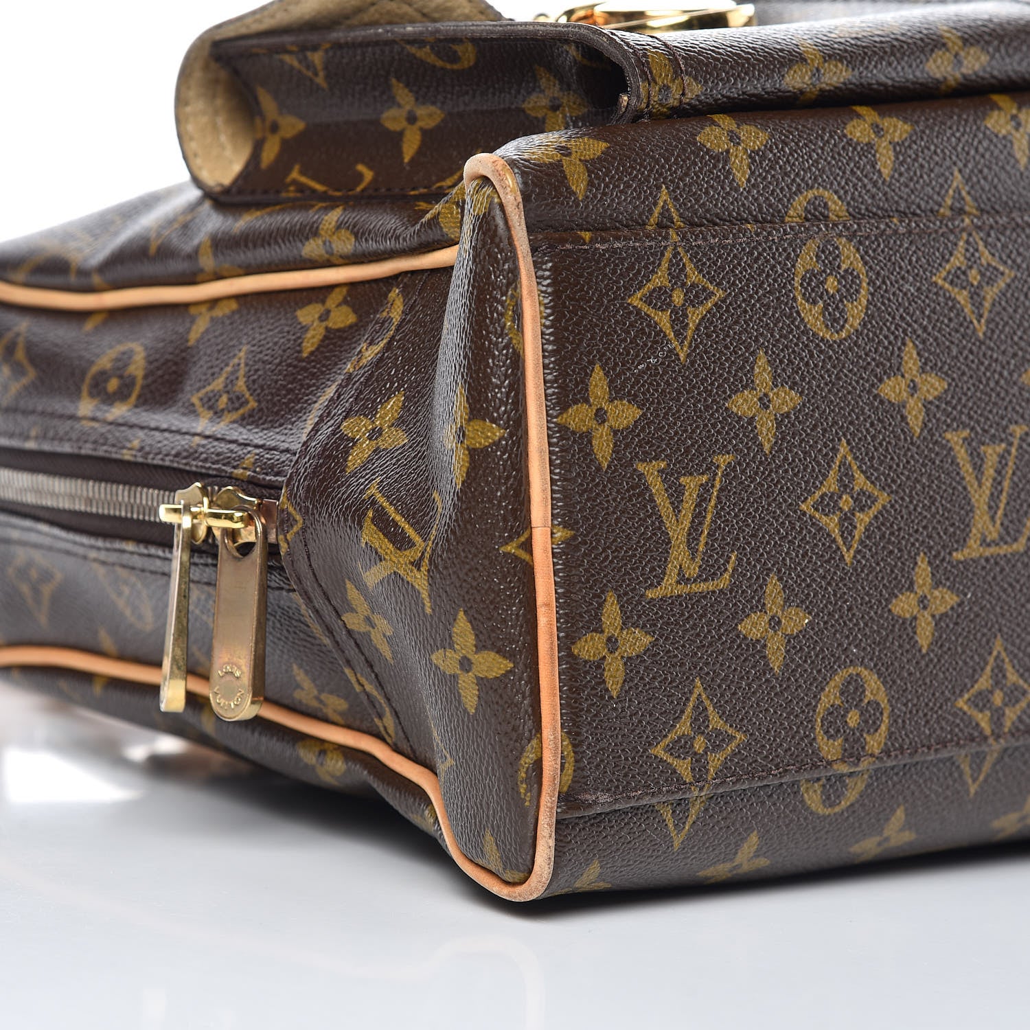 Louis Vuitton Monogram Manhattan GM 17 of 27