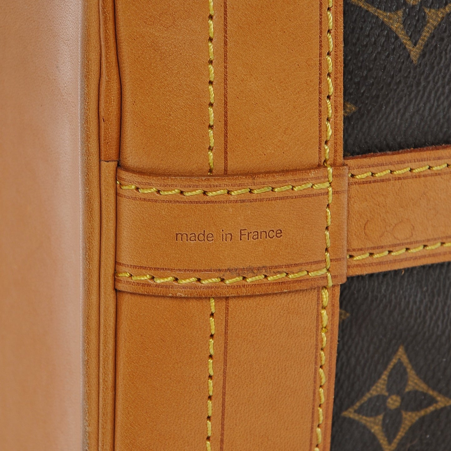 Monogram Noe