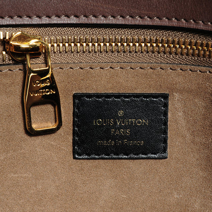 Louis Vuitton Monogram Cuir Orfevre and Veau Cachemire W GM Gris 6 of 8