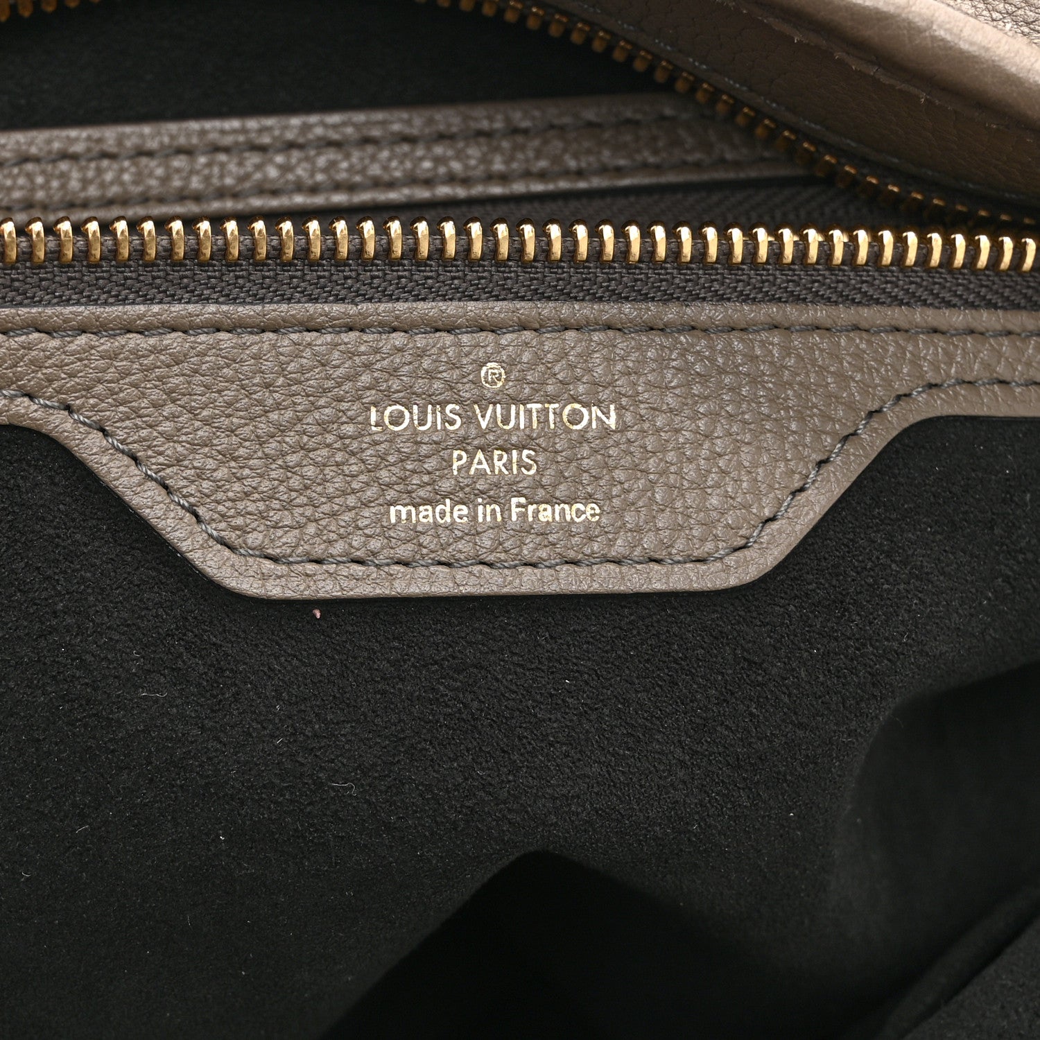 Louis Vuitton Mahina Stellar PM Poudre 6 of 10