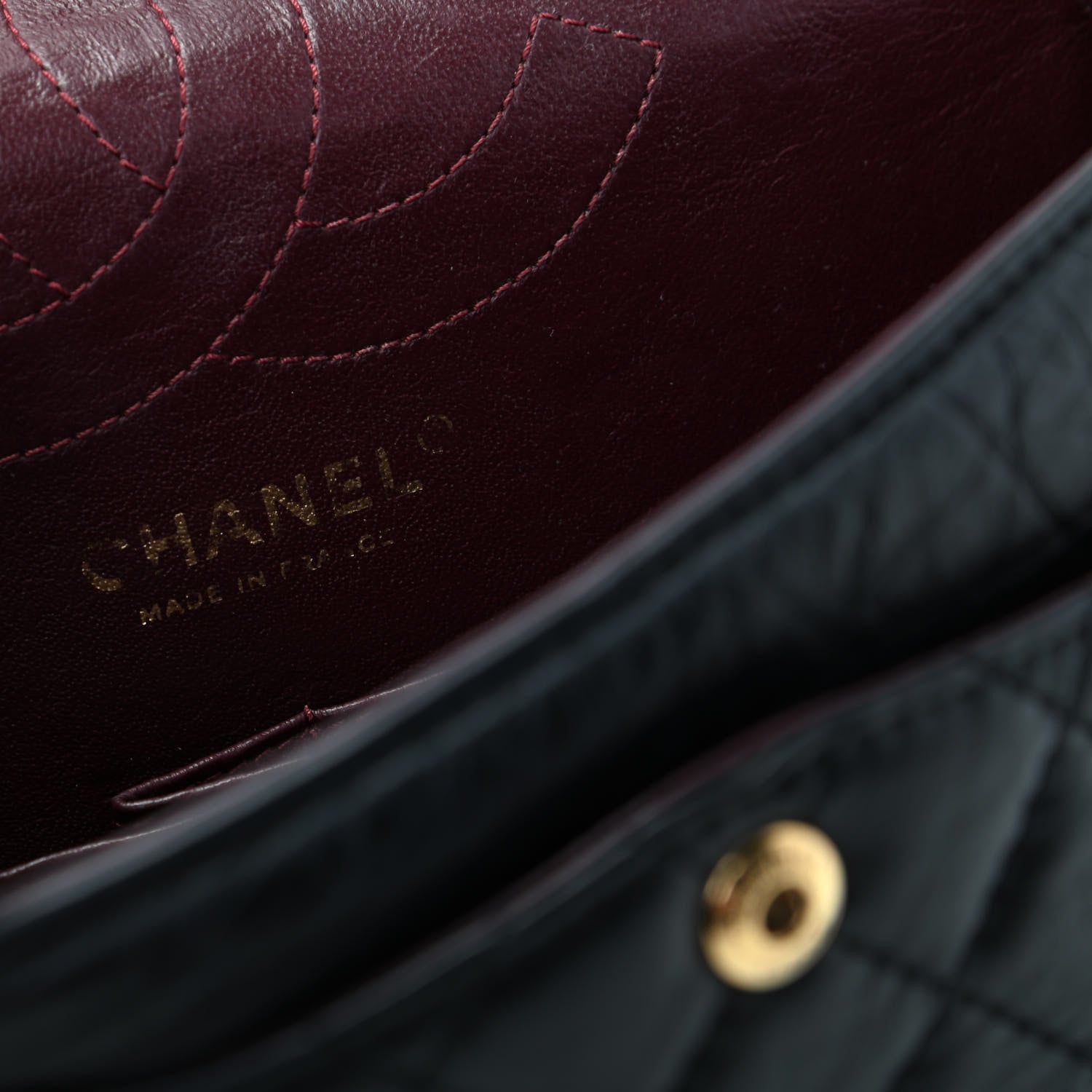 Chanel Aged Calfskin Quilted 2.55 Reissue 225 Flap Black 8 of 9