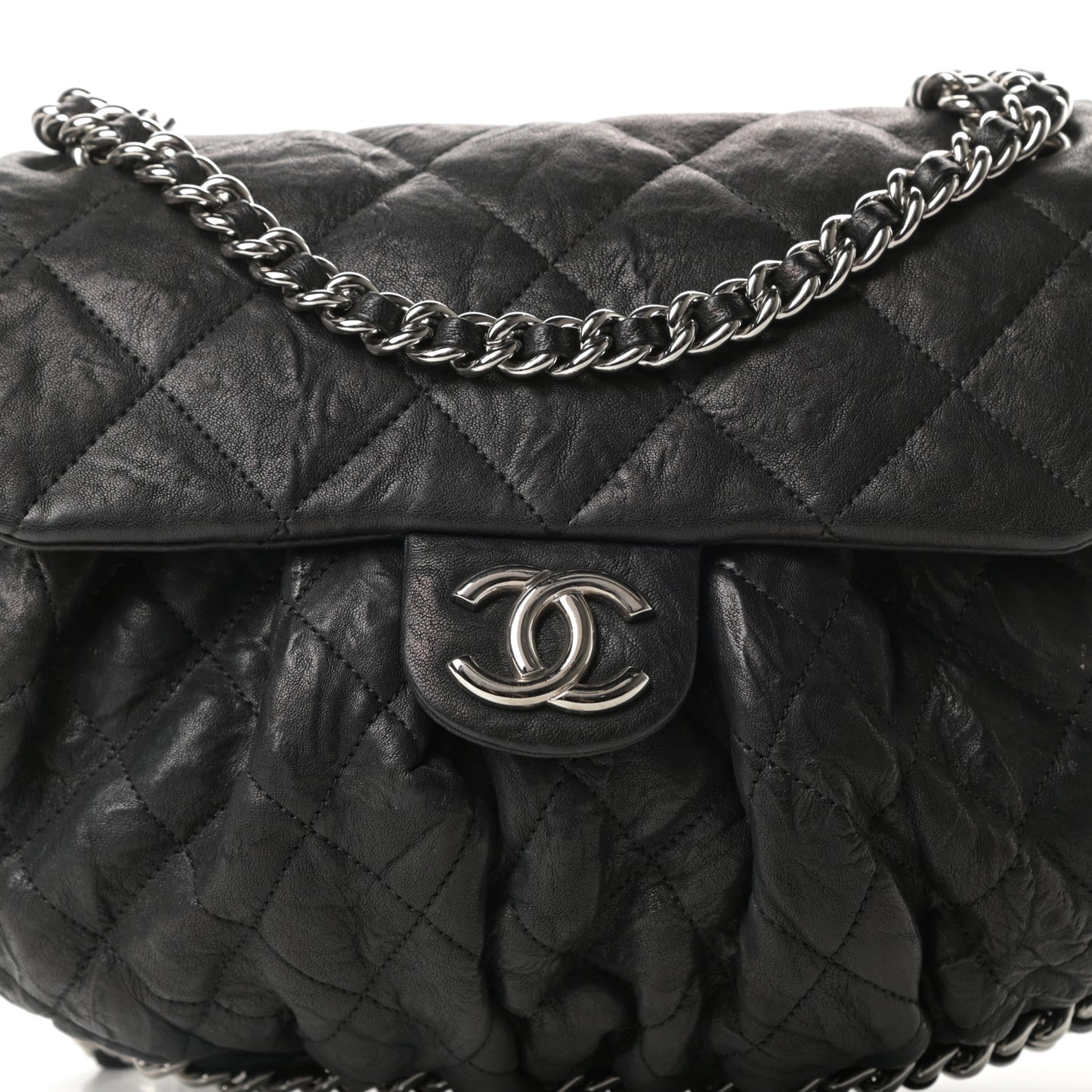 Washed Lambskin Quilted Medium Chain Around Messenger Black