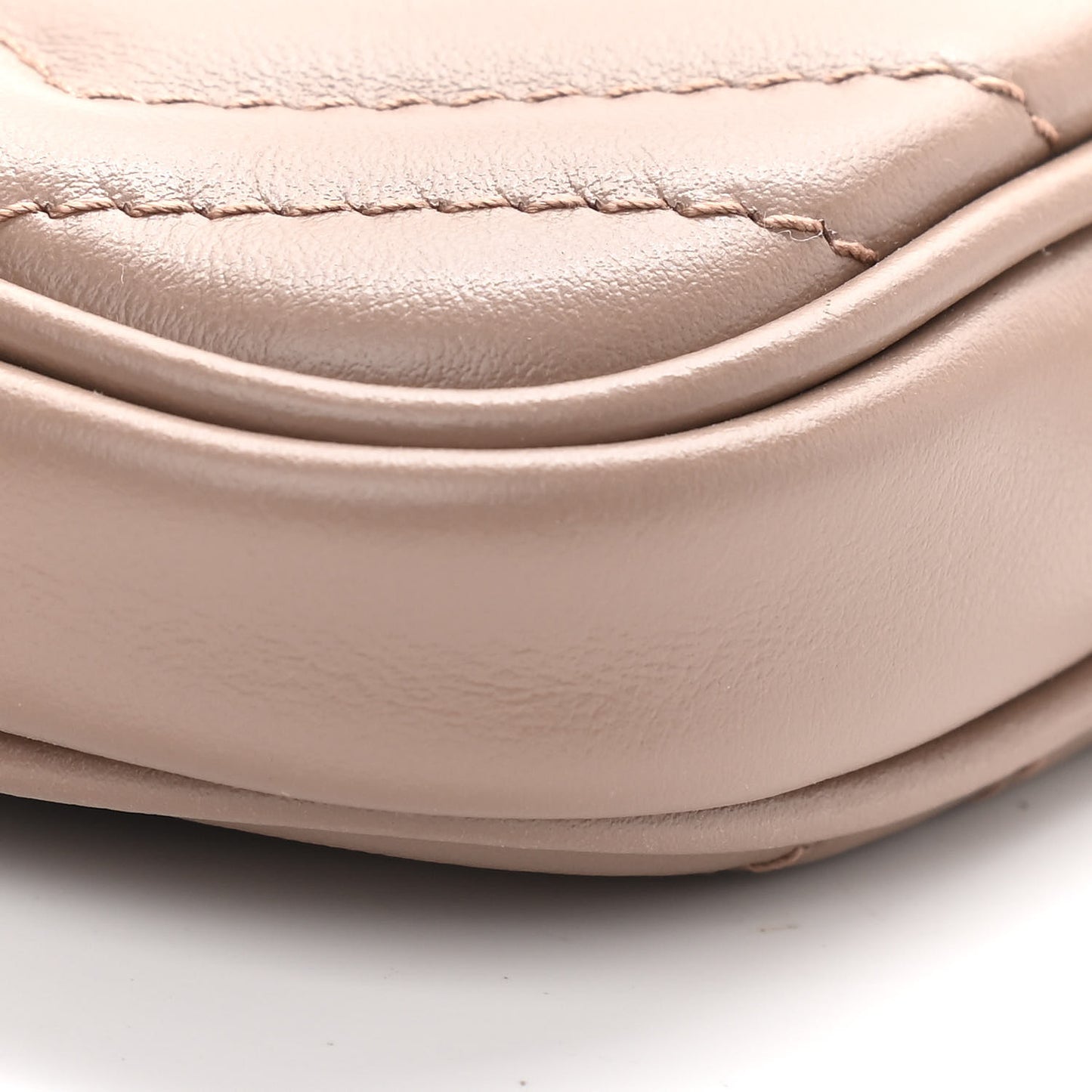 Calfskin Matelasse Mini GG Marmont Chain Crossbody Bag Porcelain Rose