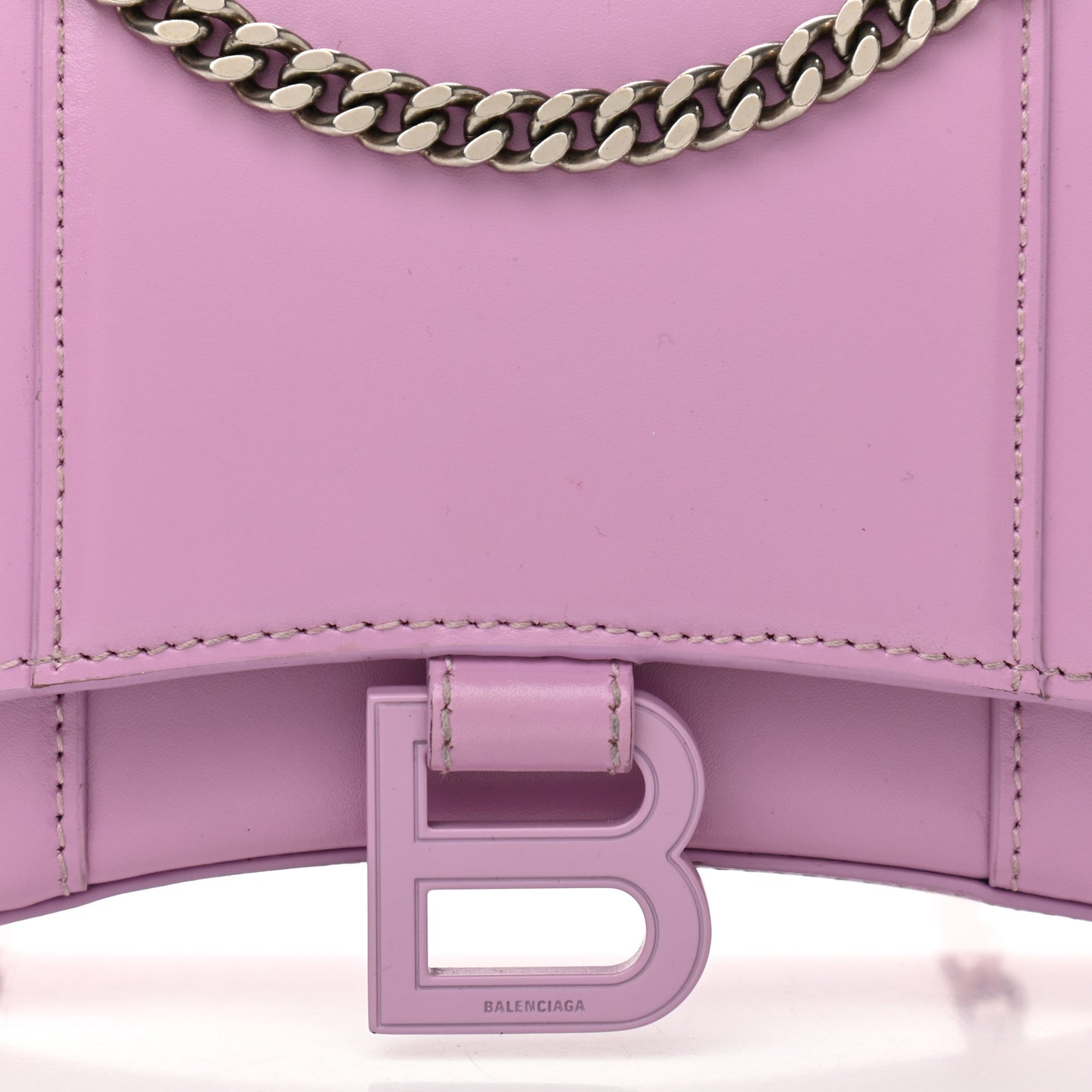 Shiny Box Calfskin Tonal B Hourglass Chain Bag Liliac