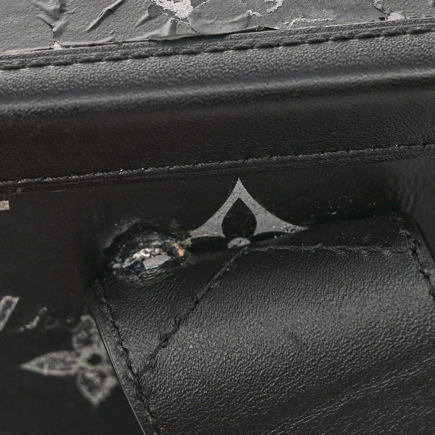 Reflective Petite Malle Black