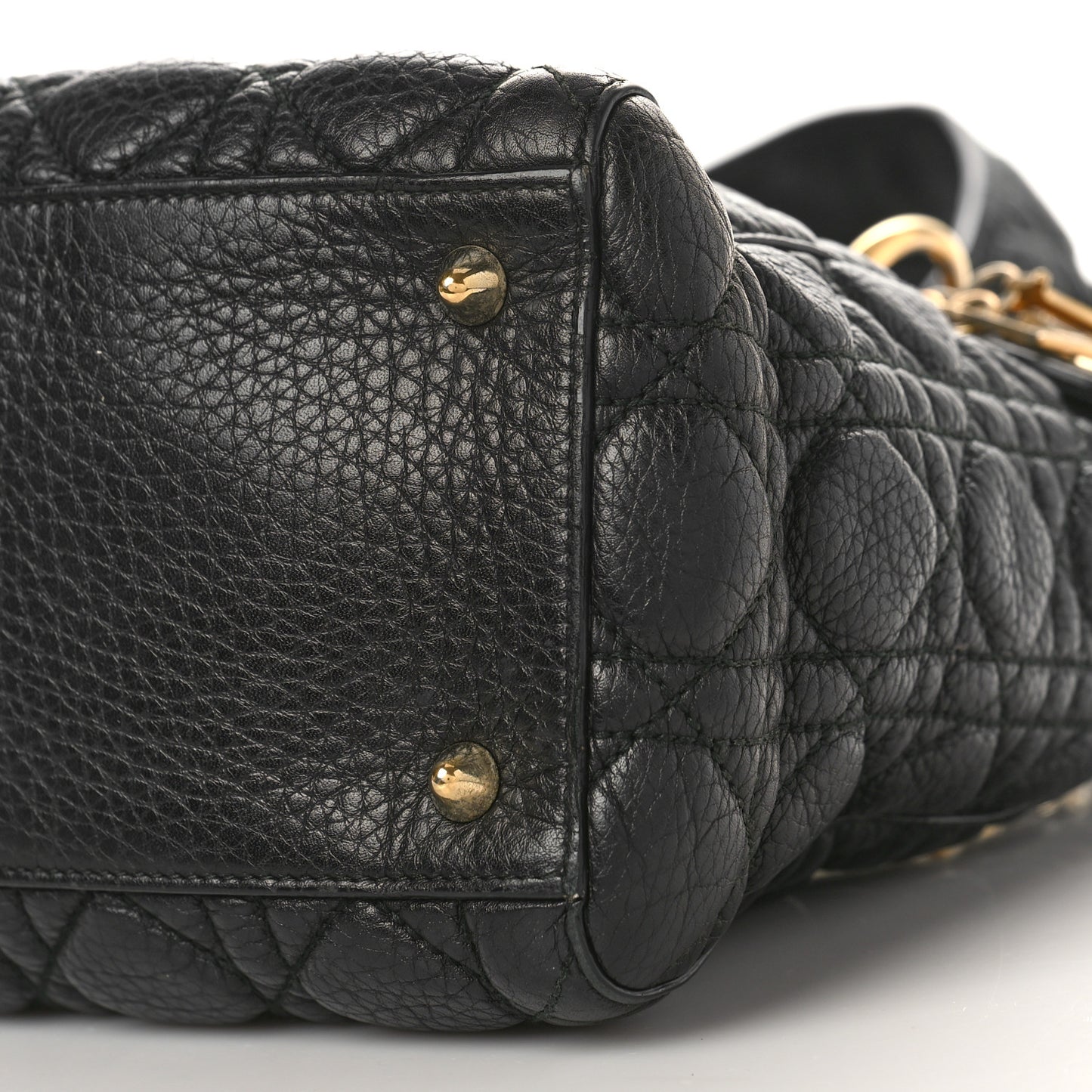 Grained Calfskin Cannage Medium Supple Lady Dior Black