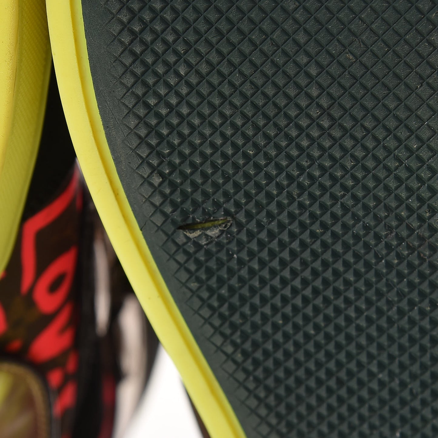 Monogram Graffiti Sneakers 40 Fuchsia