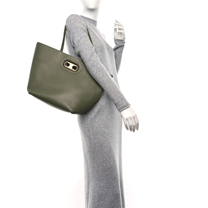 Celine Grained Calfskin Maillon Triomphe Medium Cabas Light Khaki 2 of 9