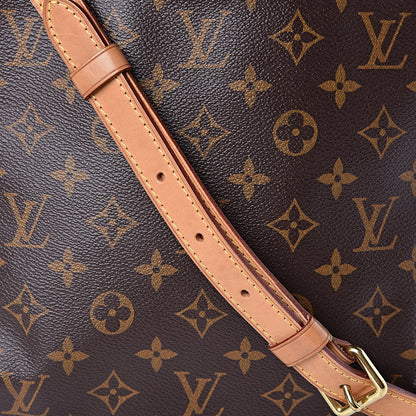 Louis Vuitton Monogram Odeon PM 9 of 17