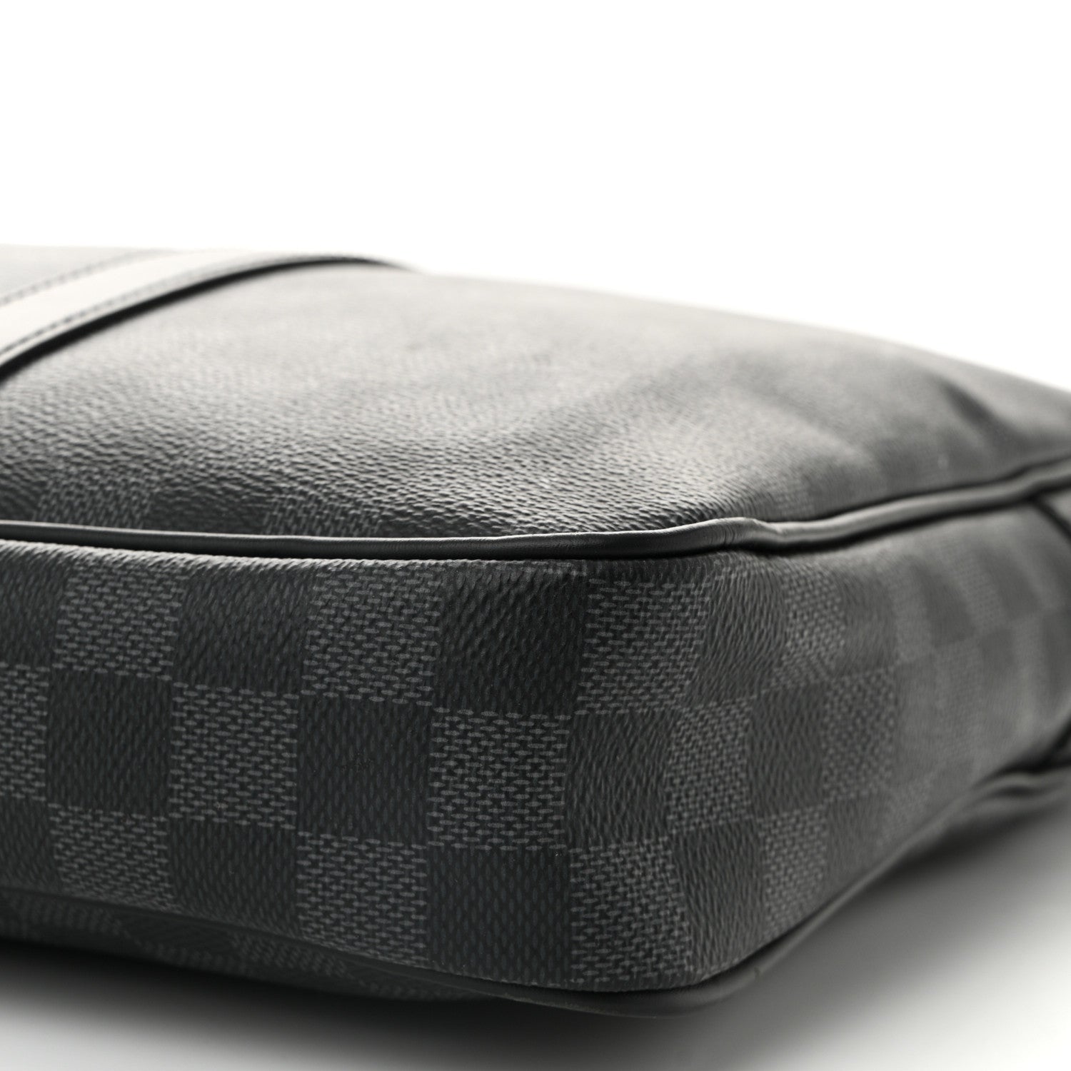 Louis Vuitton Damier Graphite Porte Documents Voyage PM 9 of 10