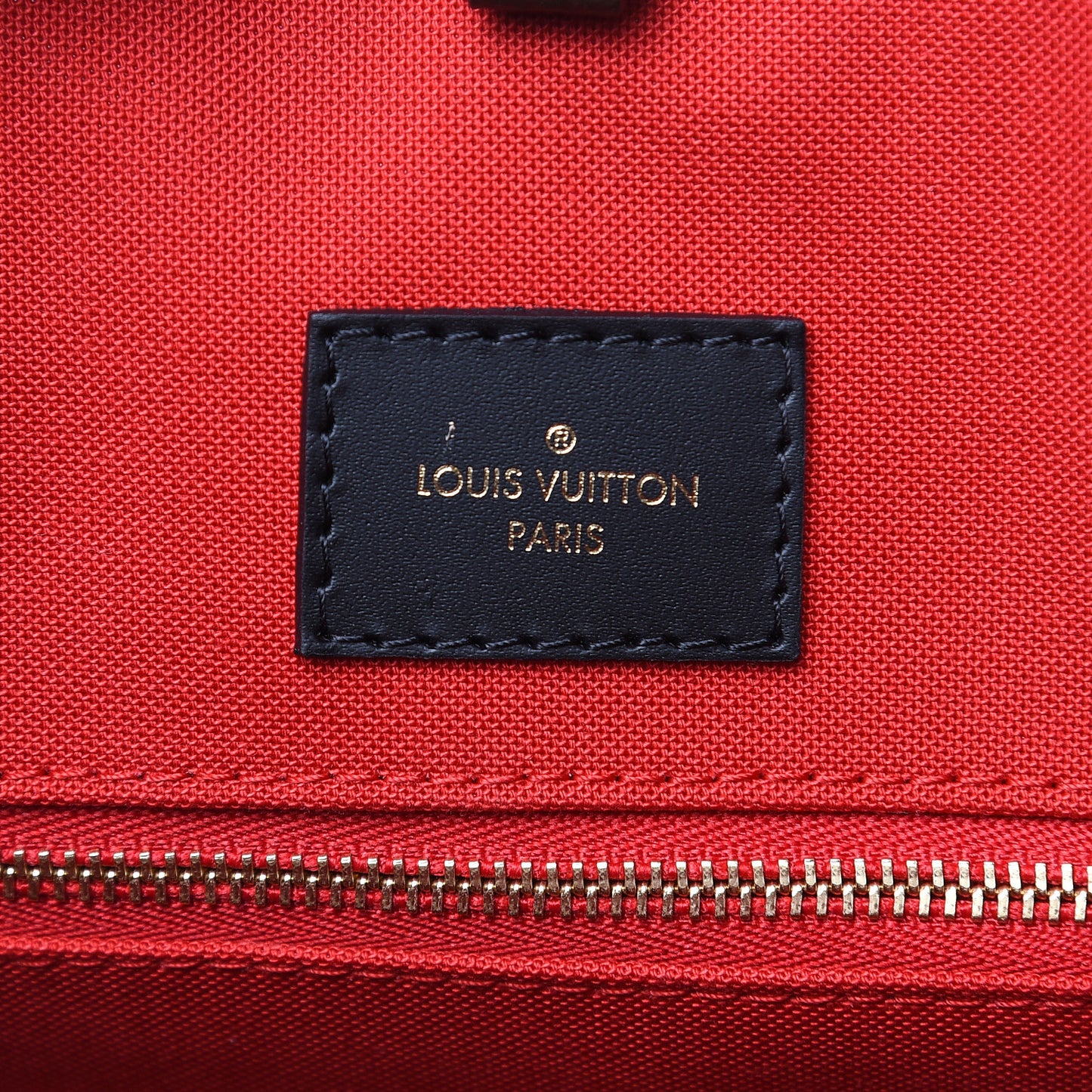 Reverse Monogram Giant Onthego MM