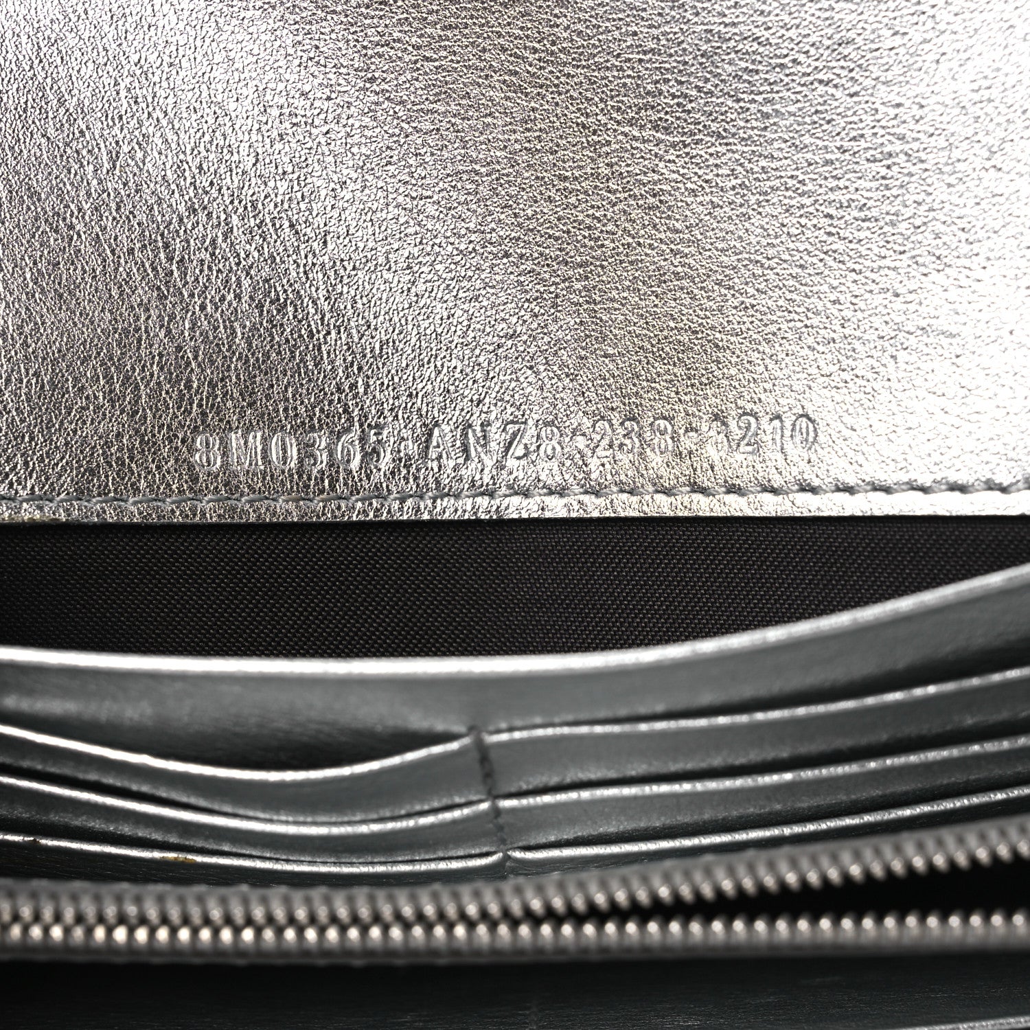 Fendi Metallic Calfskin Continental Wallet On Chain Argento 7 of 14