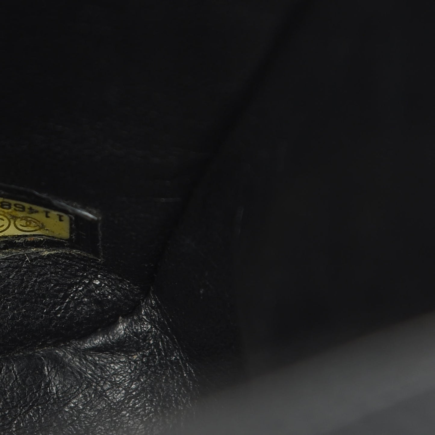 Caviar Quilted Jumbo Single Flap Black