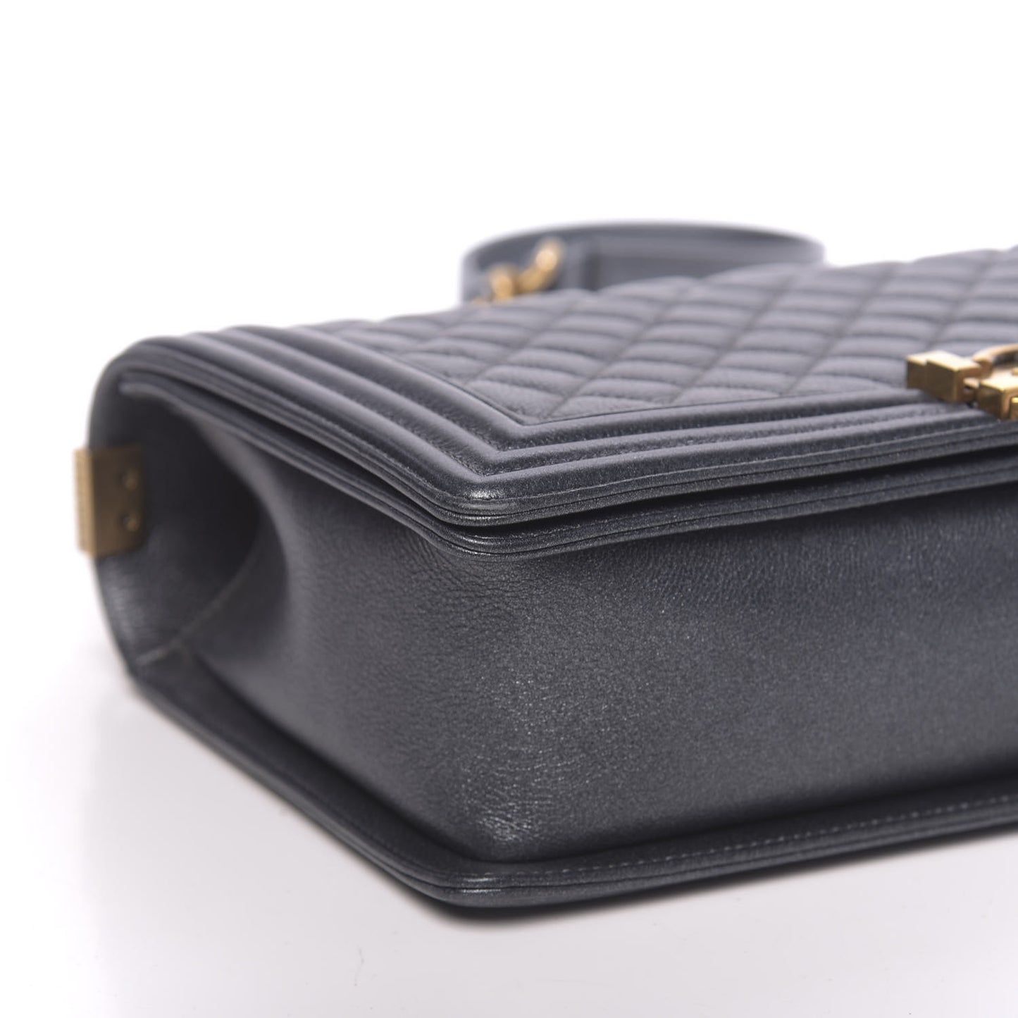 Pearl Calfskin New Medium Boy Flap Grey
