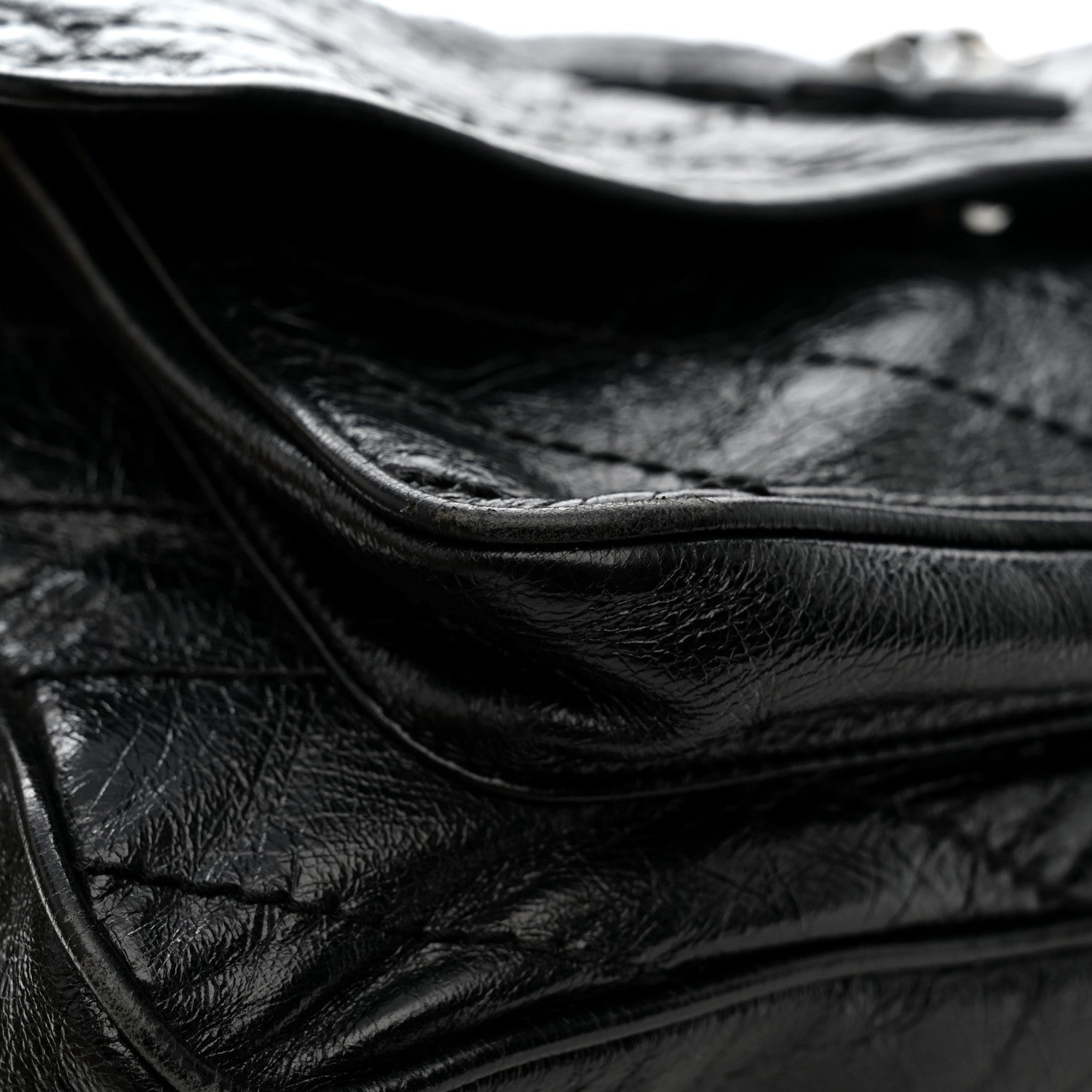 Saint Laurent Crinkled Calfskin Matelasse Monogram Medium Niki Chain Satchel Black 15 of 15