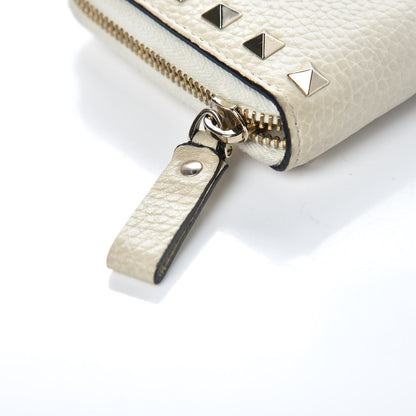 Valentino Garavani Pebbled Calfskin Rockstud Zip Around Wallet Ivory 10 of 13
