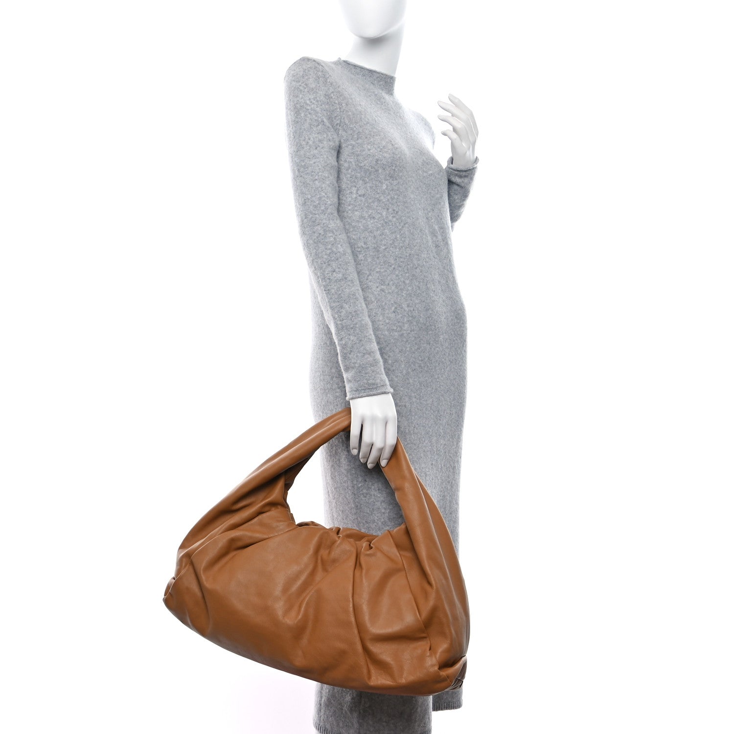 Bottega Veneta Smooth Butter Calfskin Large The Shoulder Pouch Cammello 2 of 10