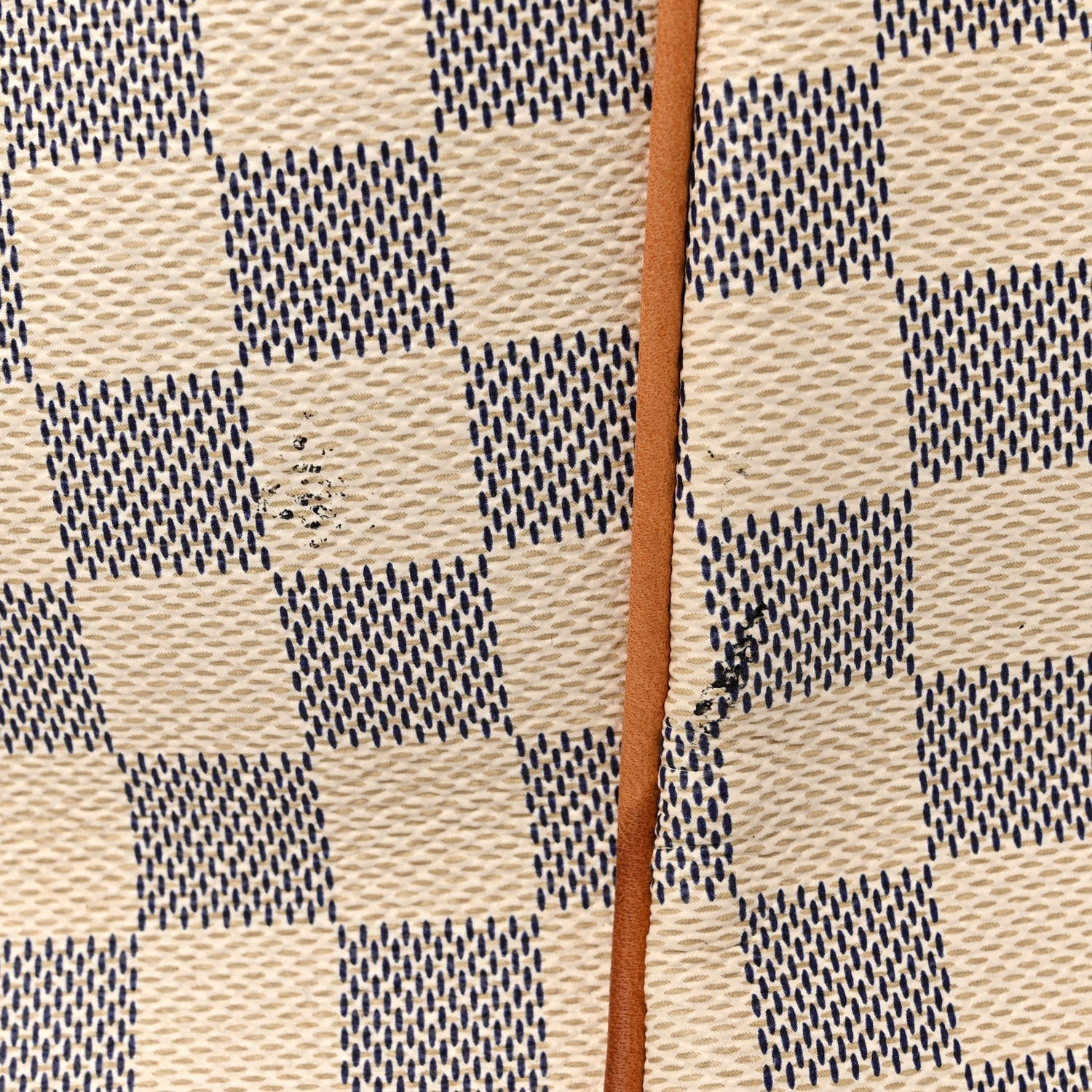 Louis Vuitton Damier Azur Totally MM 10 of 10