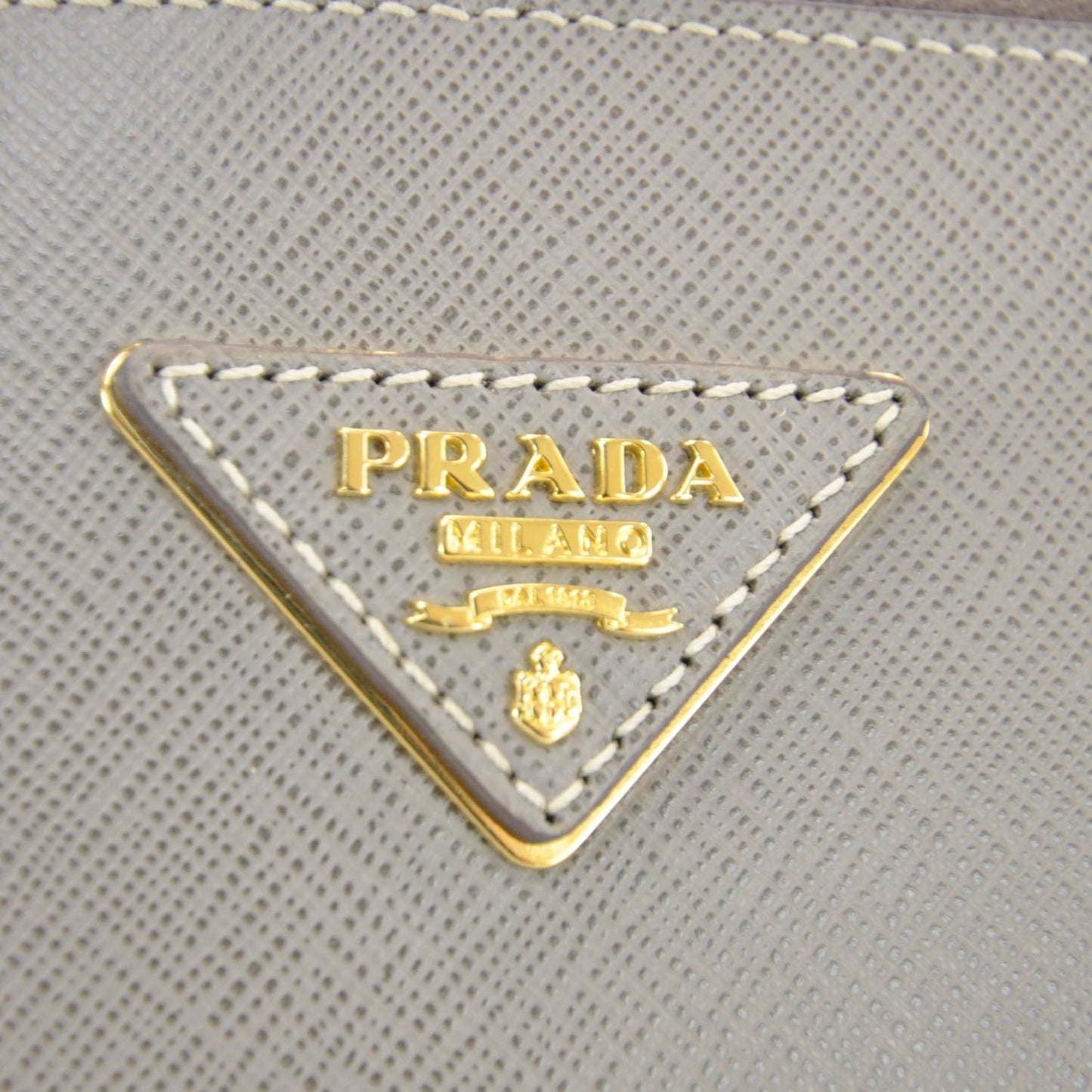 Saffiano Lux Promenade Tote Argilla