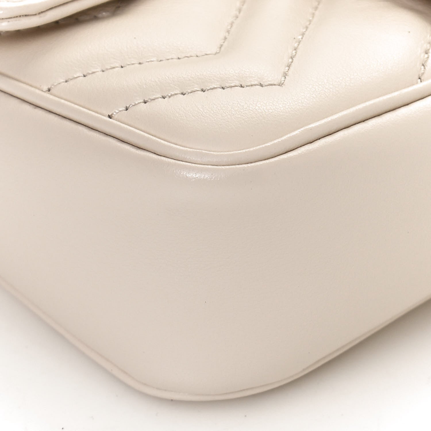 Gucci Calfskin Matelasse Super Mini GG Marmont Shoulder Bag White 11 of 14