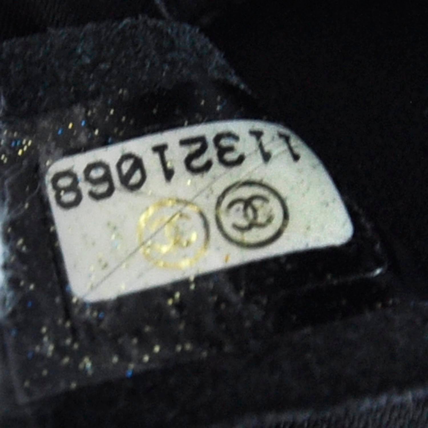 Chanel Patent Leather Kiss Lock Clutch Black Silver 11 of 12