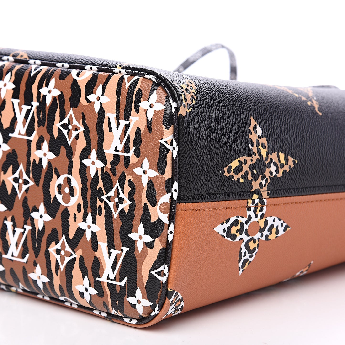Monogram Giant Jungle Neverfull MM Black