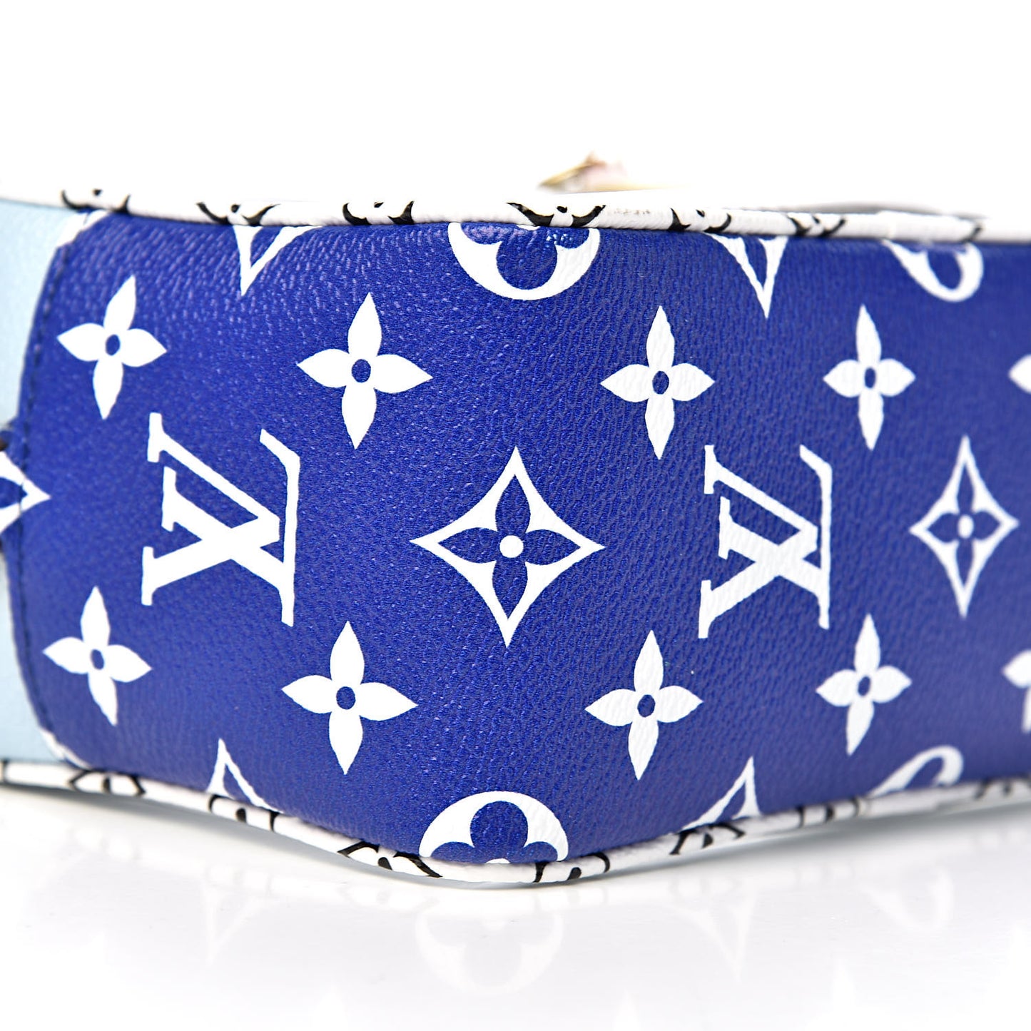 Monogram Giant Hawaii Beach Pouch Blue