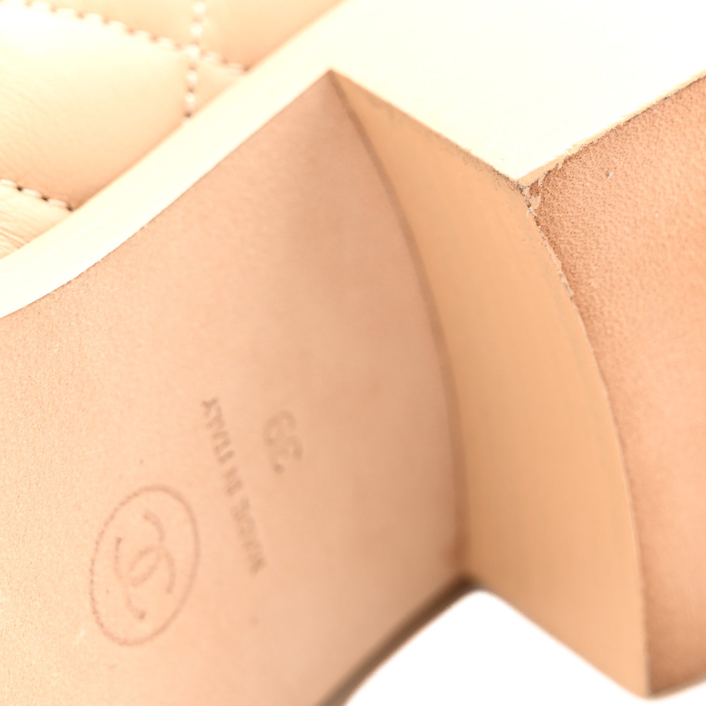 Lambskin Quilted CC Heart Loafers 39 Beige
