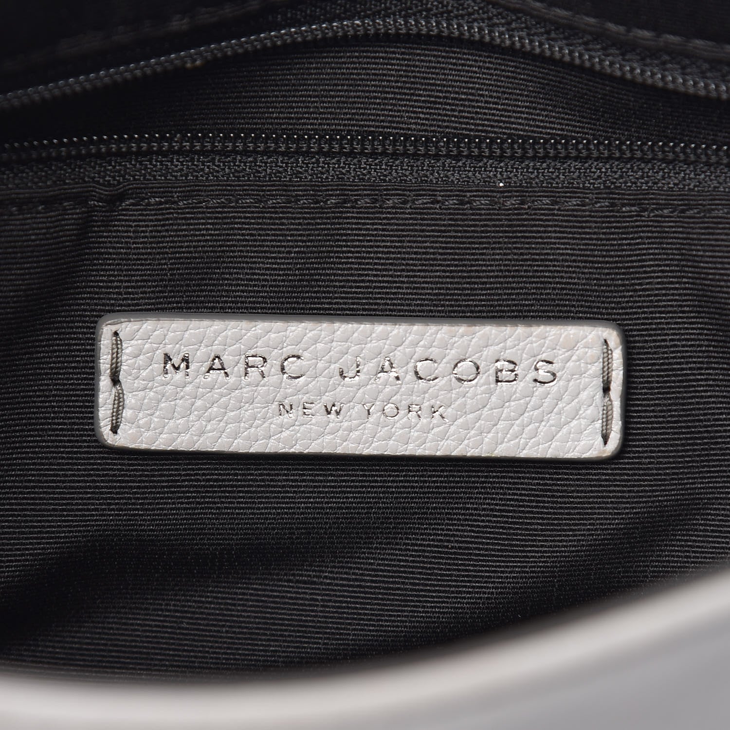 Marc Jacobs Calfskin Empire City Messenger Crossbody Light Grey 8 of 13