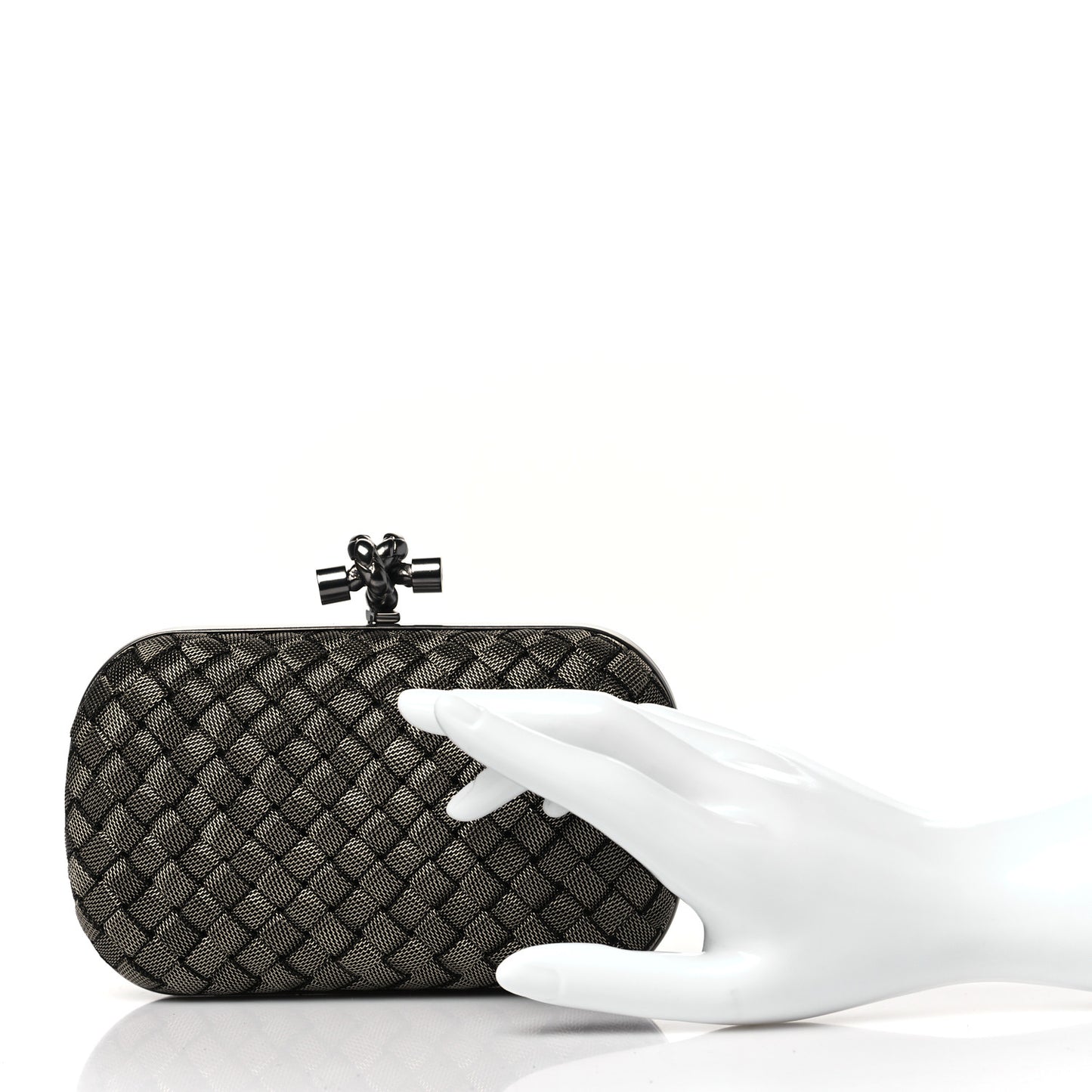 Metal Intrecciato Mesh Woven Knot Clutch Argento