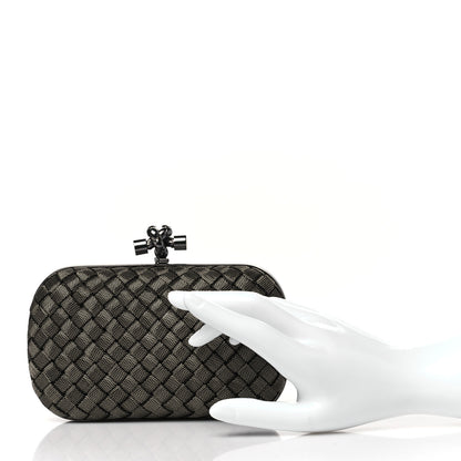 Bottega Veneta Metal Intrecciato Mesh Woven Knot Clutch Argento 2 of 9