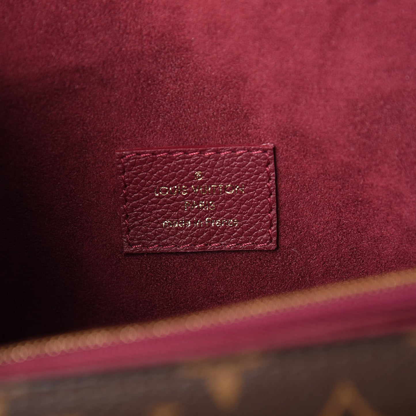 Monogram Victoire Raisin