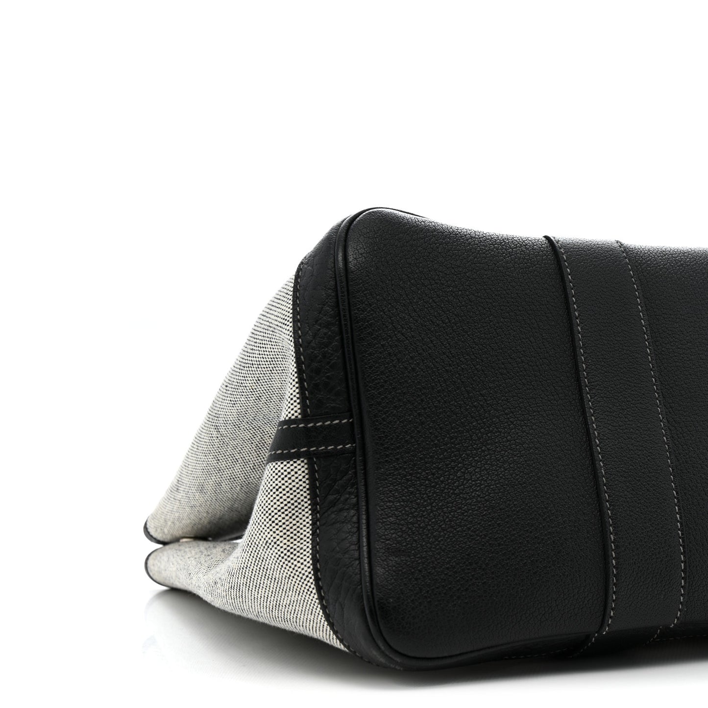 Buffle Skipper Toile Garden Party 36 MM Tote Black
