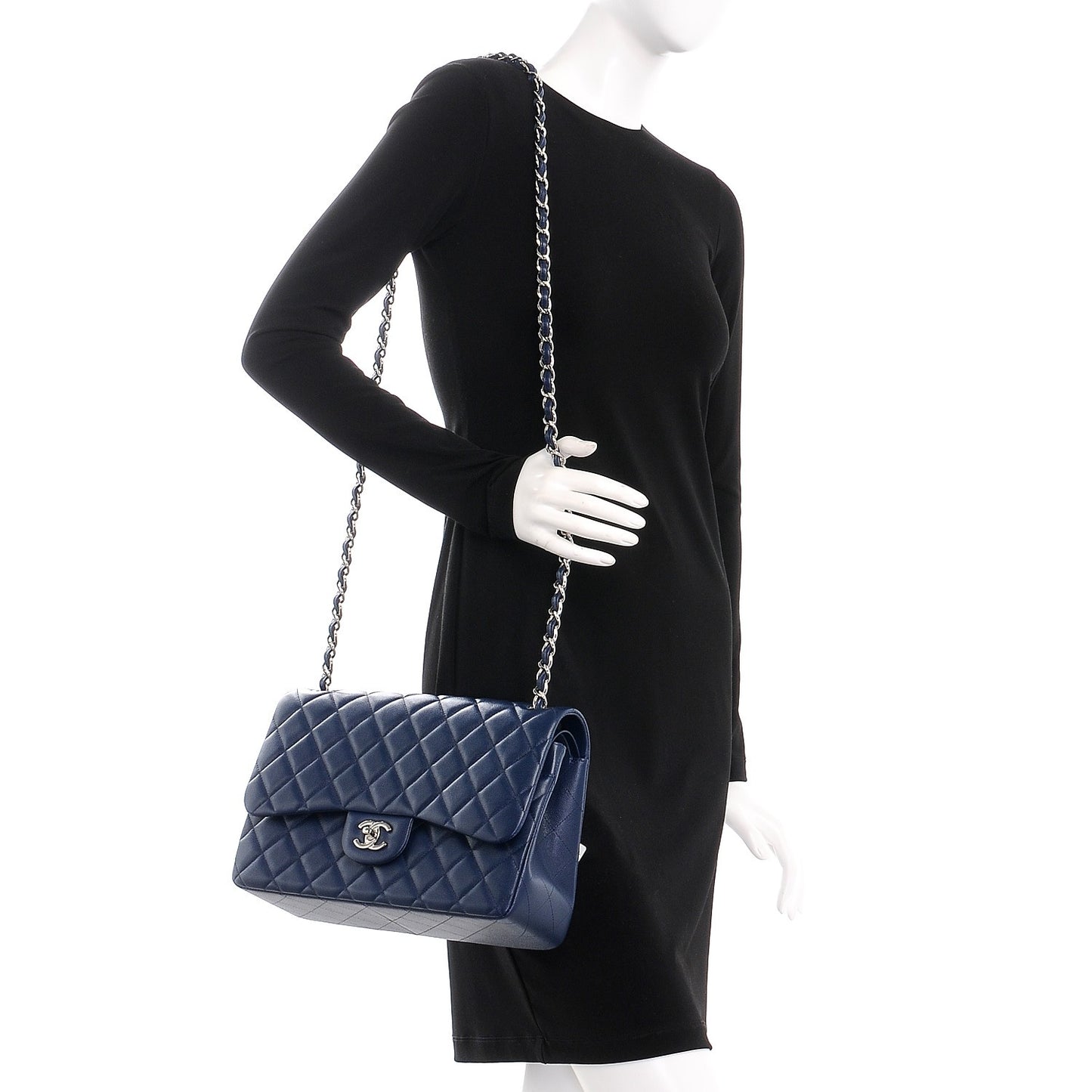 Caviar Quilted Jumbo Double Flap Navy