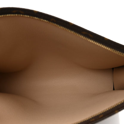 Louis Vuitton Monogram Toiletry Pouch 26 5 of 6