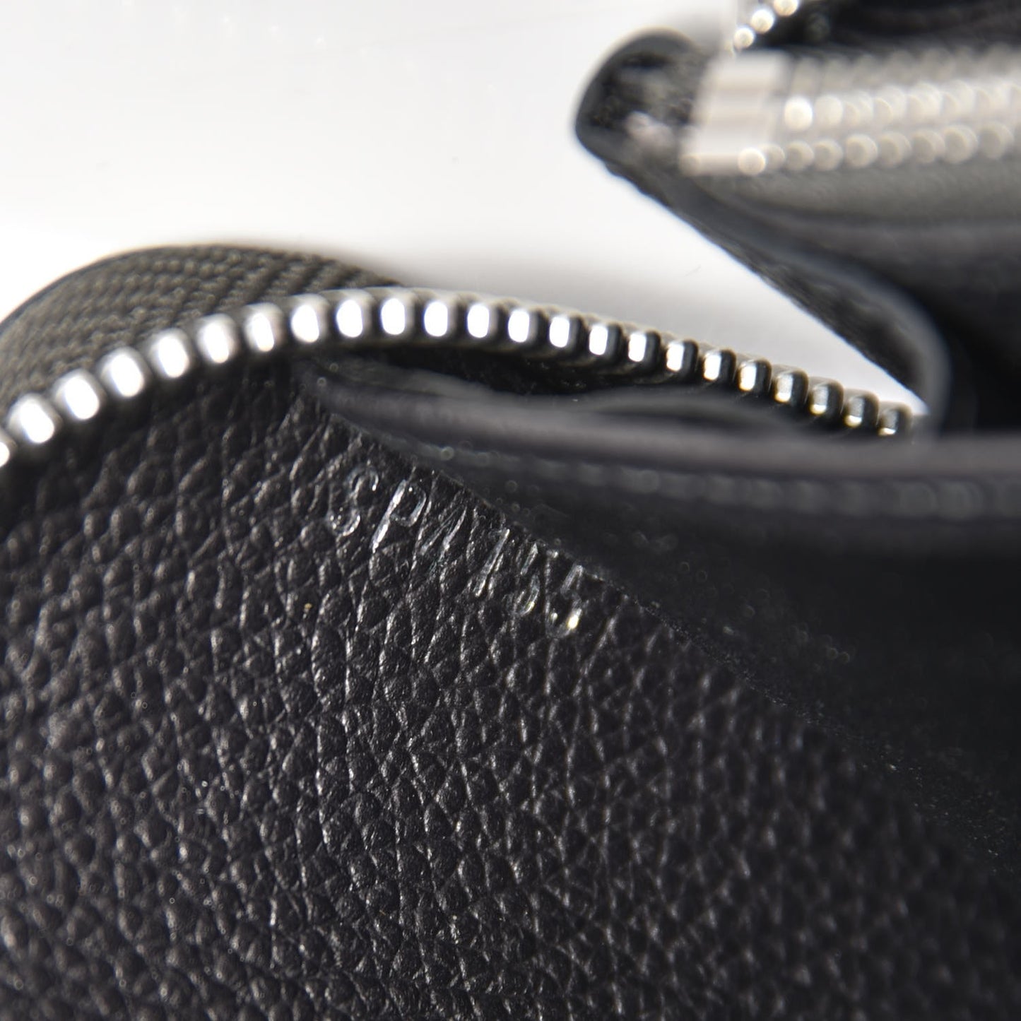 Empreinte Studded Zippy Wallet Platine