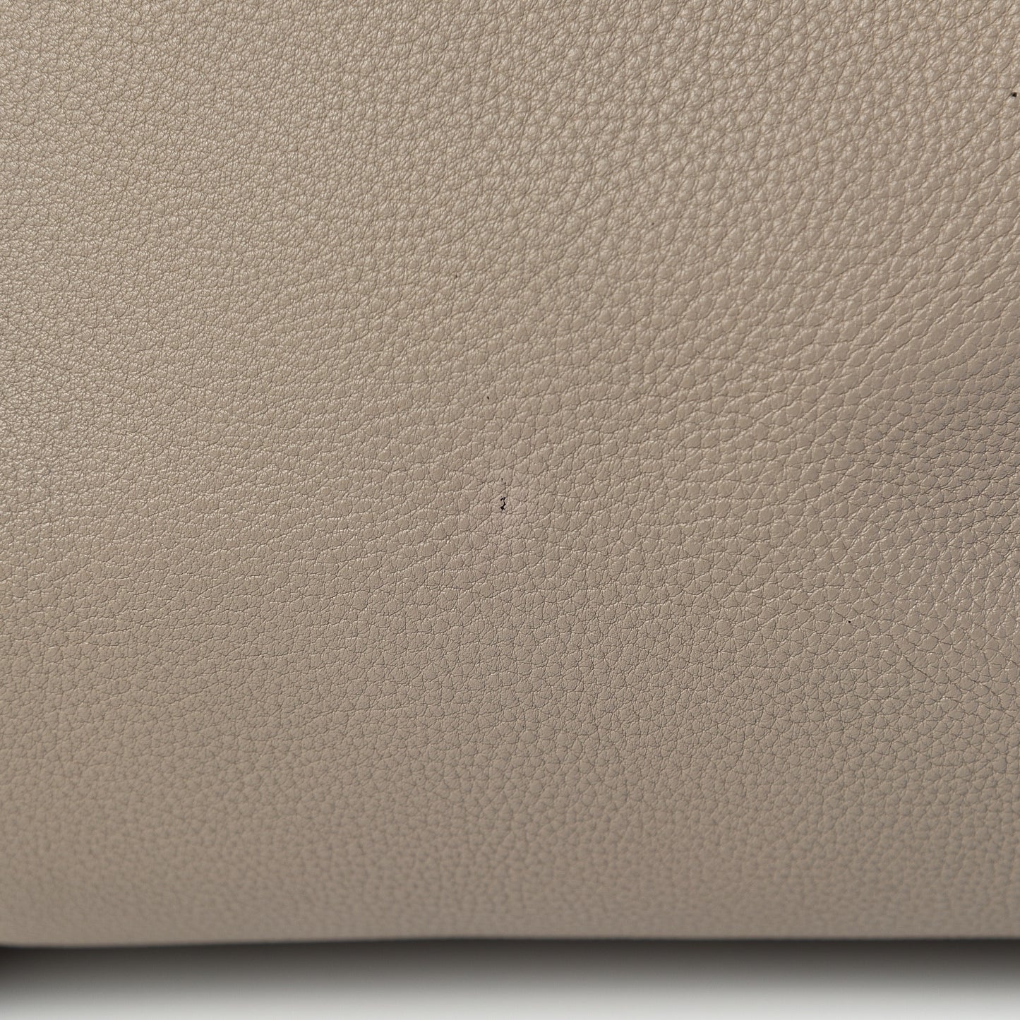 Veau Cachemire Soft Lockit MM Galet