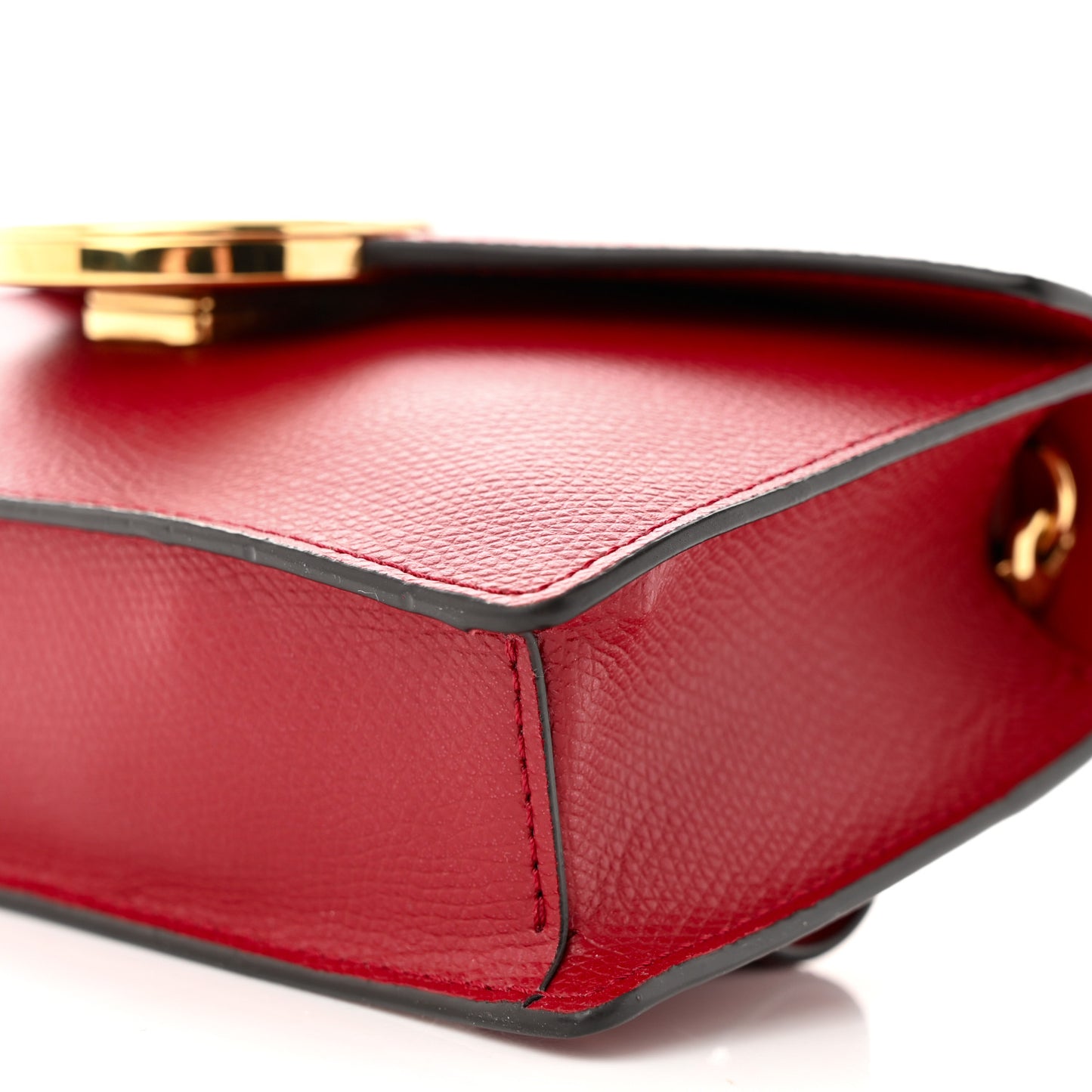 Vitello Cruise F is Fendi Envelope Belt Bag Fragola