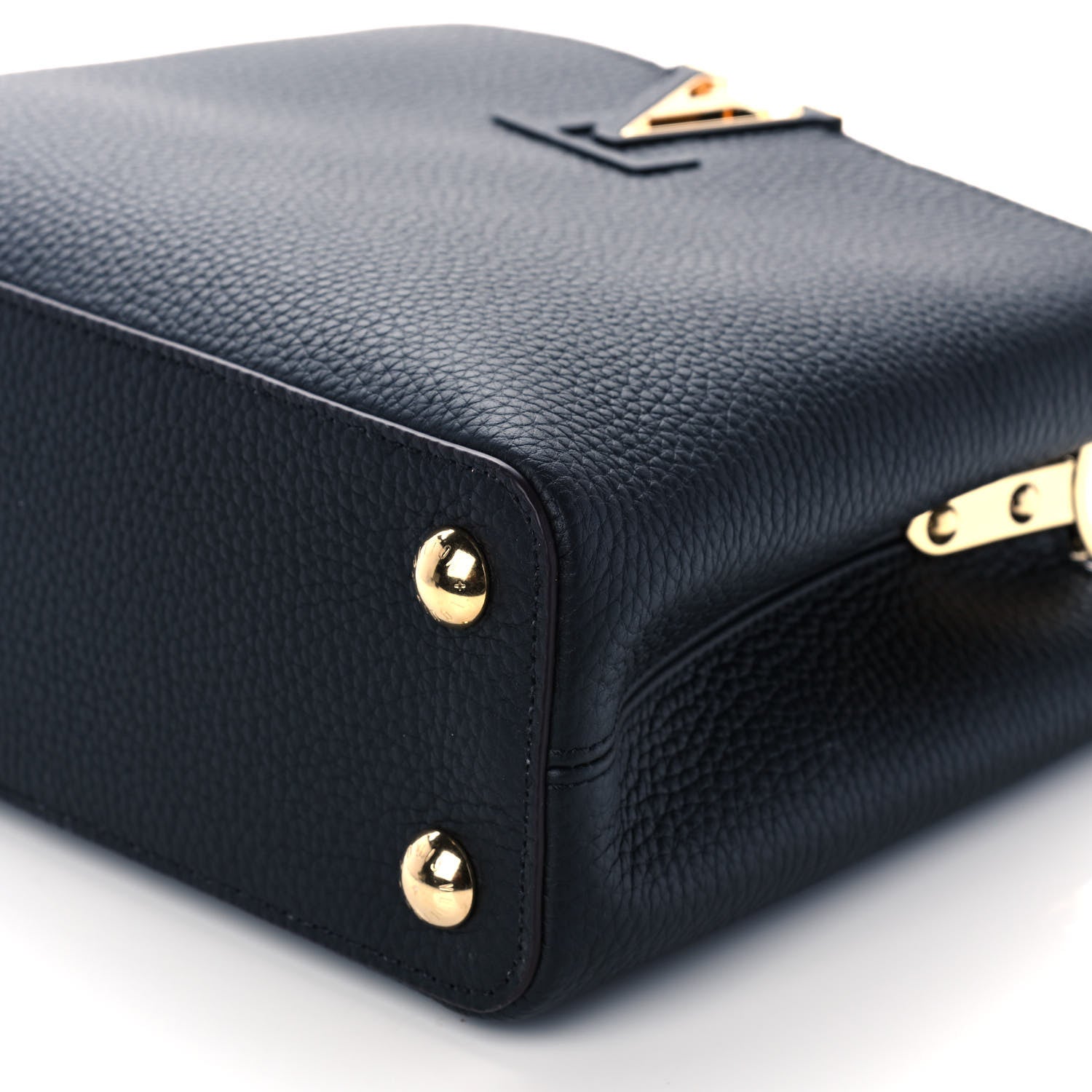 Louis Vuitton Taurillon Capucines BB Black 9 of 9