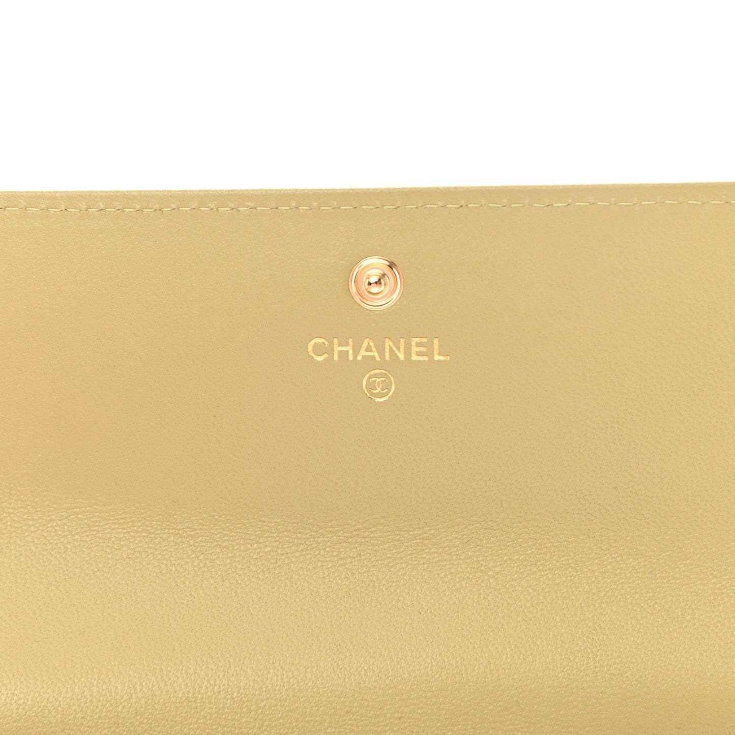 Lambskin Quilted Chanel 19 Flap Wallet Light Green