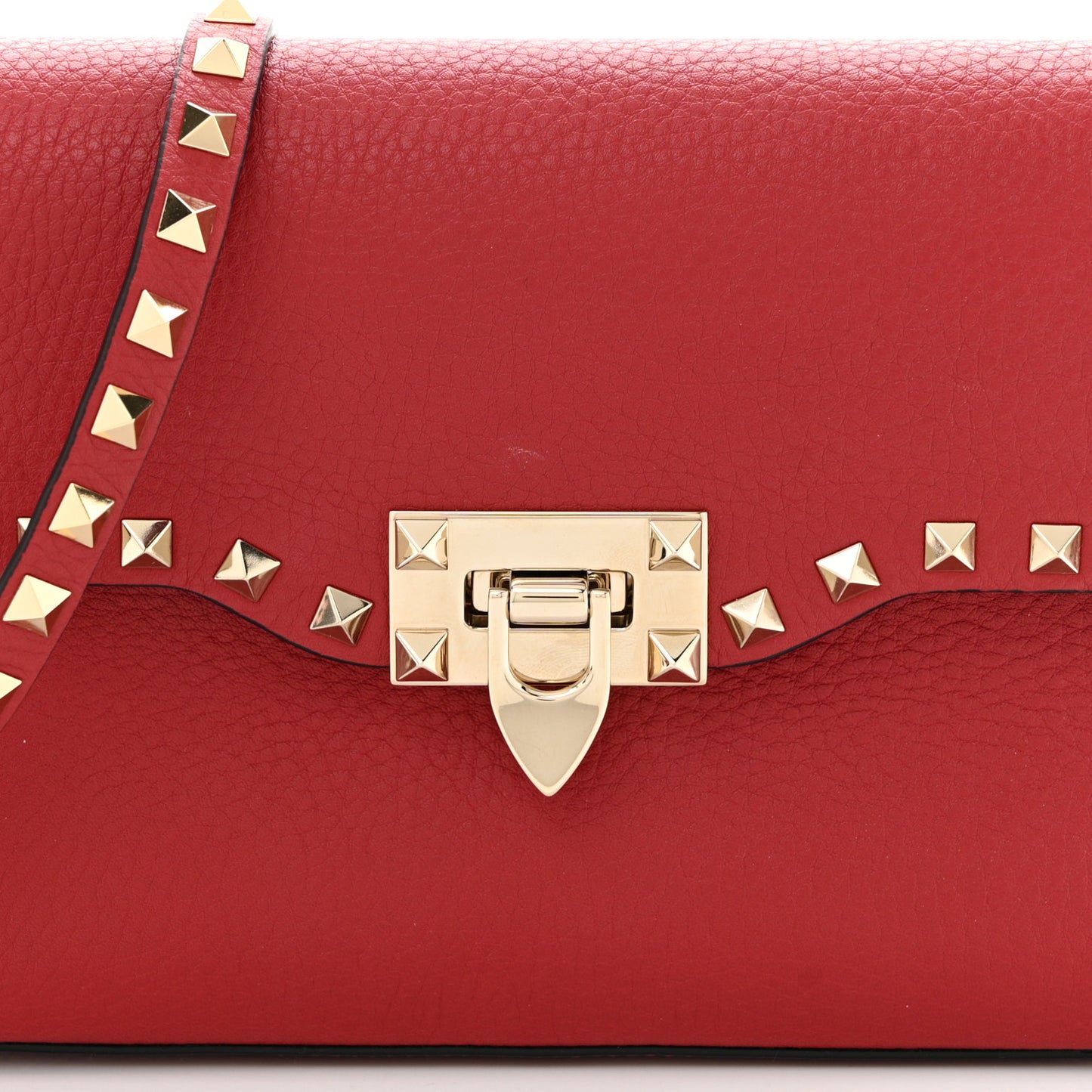 Pebbled Calfskin Medium Rockstud Flip Lock Crossbody Bag Red