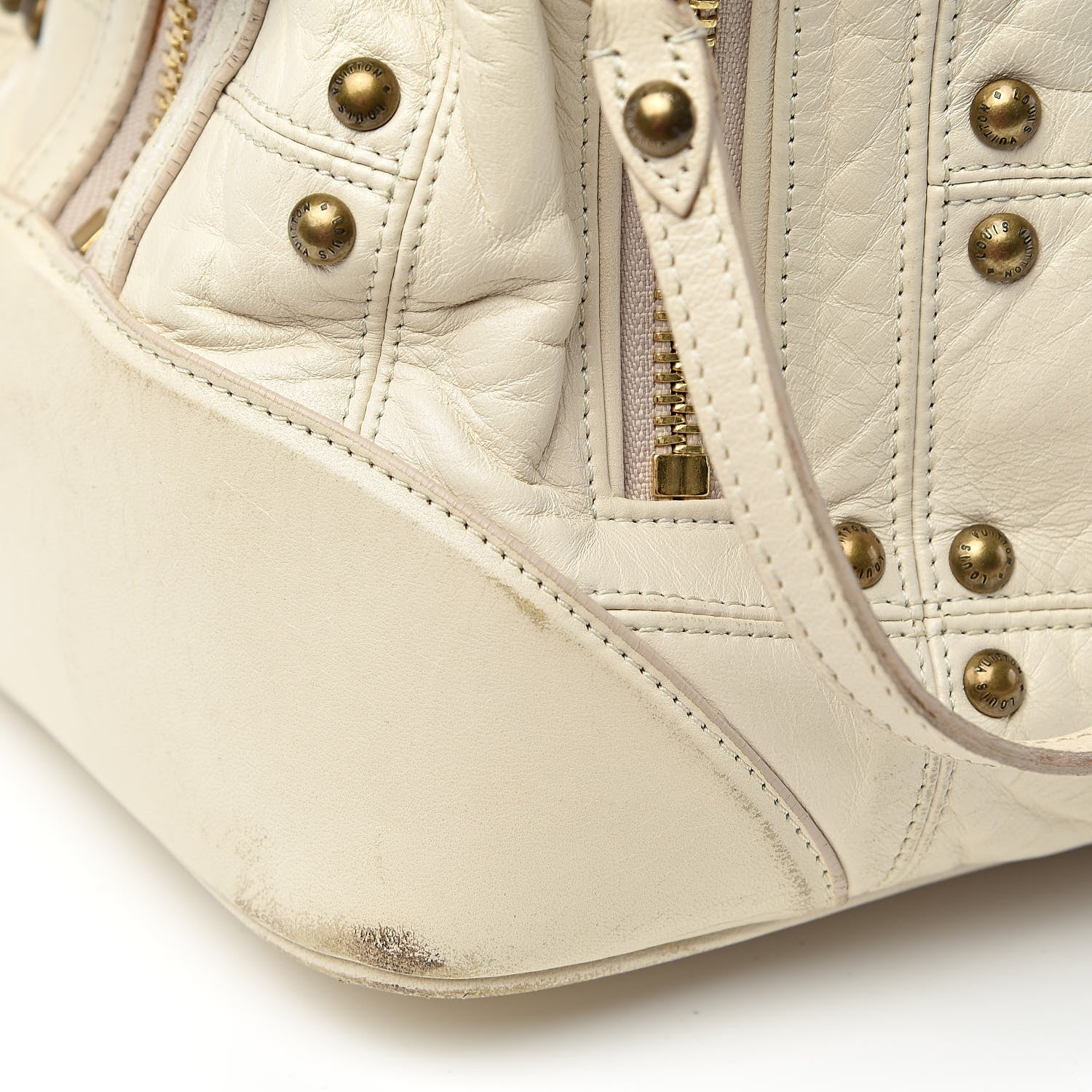 Louis Vuitton Lambskin Riveting White 27 of 28